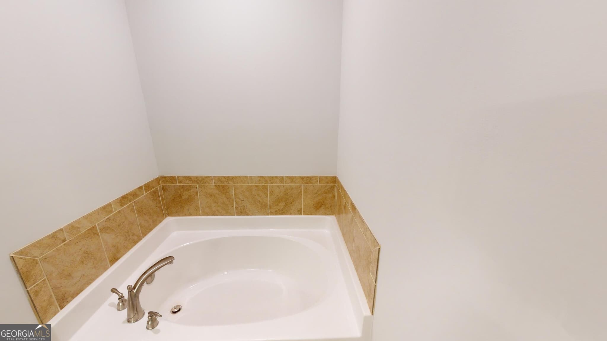 5 bedroom, 3 bathroom, 3,222 sq ft single family residence for sale at 367 Eagle Ridge Drive LOT 11, Macon, GA 31216 — photo 6