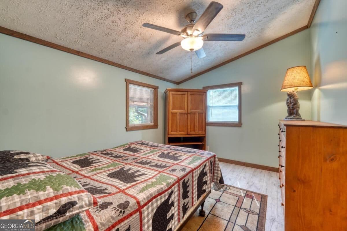 1 bedroom, 1.5 bathroom, 604 sq ft cabin,single family residence for sale at 4354 Wildcat Lane 96, Hiawassee, GA 30546 — photo 7