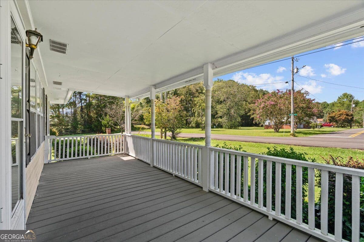 3 bedroom, 1 bathroom, 1,228 sq ft single family residence for sale at 401 Johnson Street, Lafayette, GA 30728 — photo 10