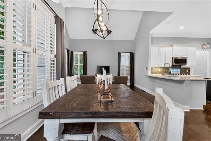6 bedroom, 5 bathroom, 5,735 sq ft single family residence for sale at 1725 Tipton Court, Acworth, GA 30101 — photo 10