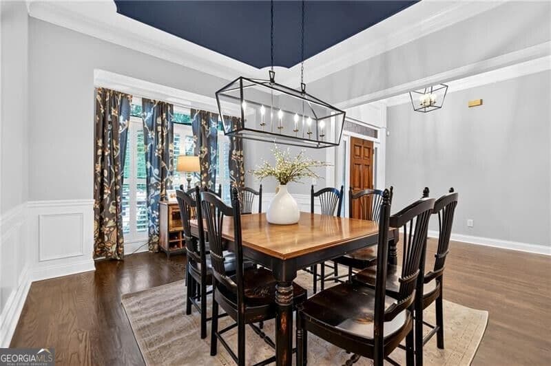 6 bedroom, 5 bathroom, 5,735 sq ft single family residence for sale at 1725 Tipton Court, Acworth, GA 30101 — photo 4