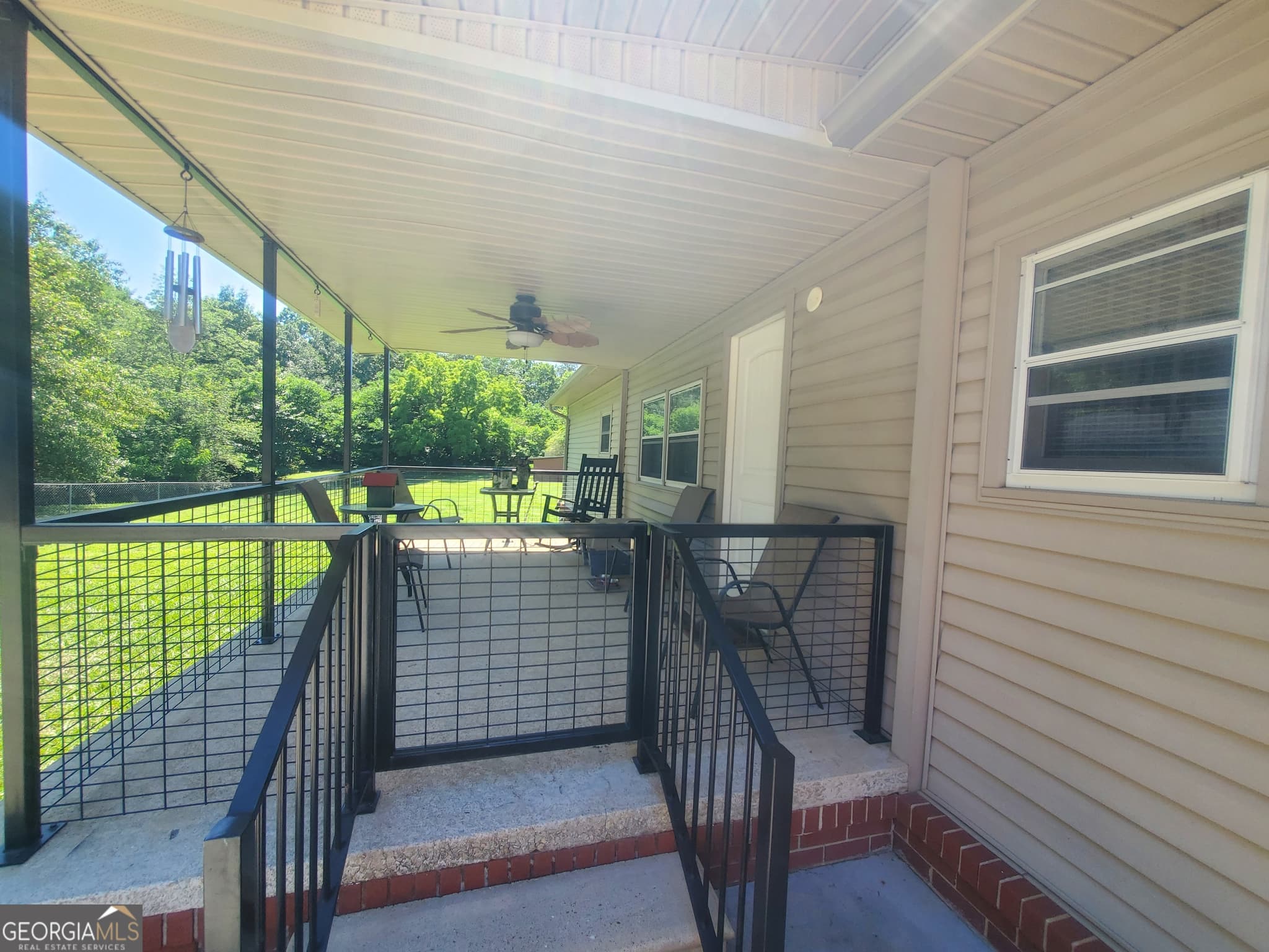 2 bedroom, 1 bathroom, 1,344 sq ft manufactured home,single family residence for sale at 2021 Red Hill Road, Carnesville, GA 30521 — photo 7