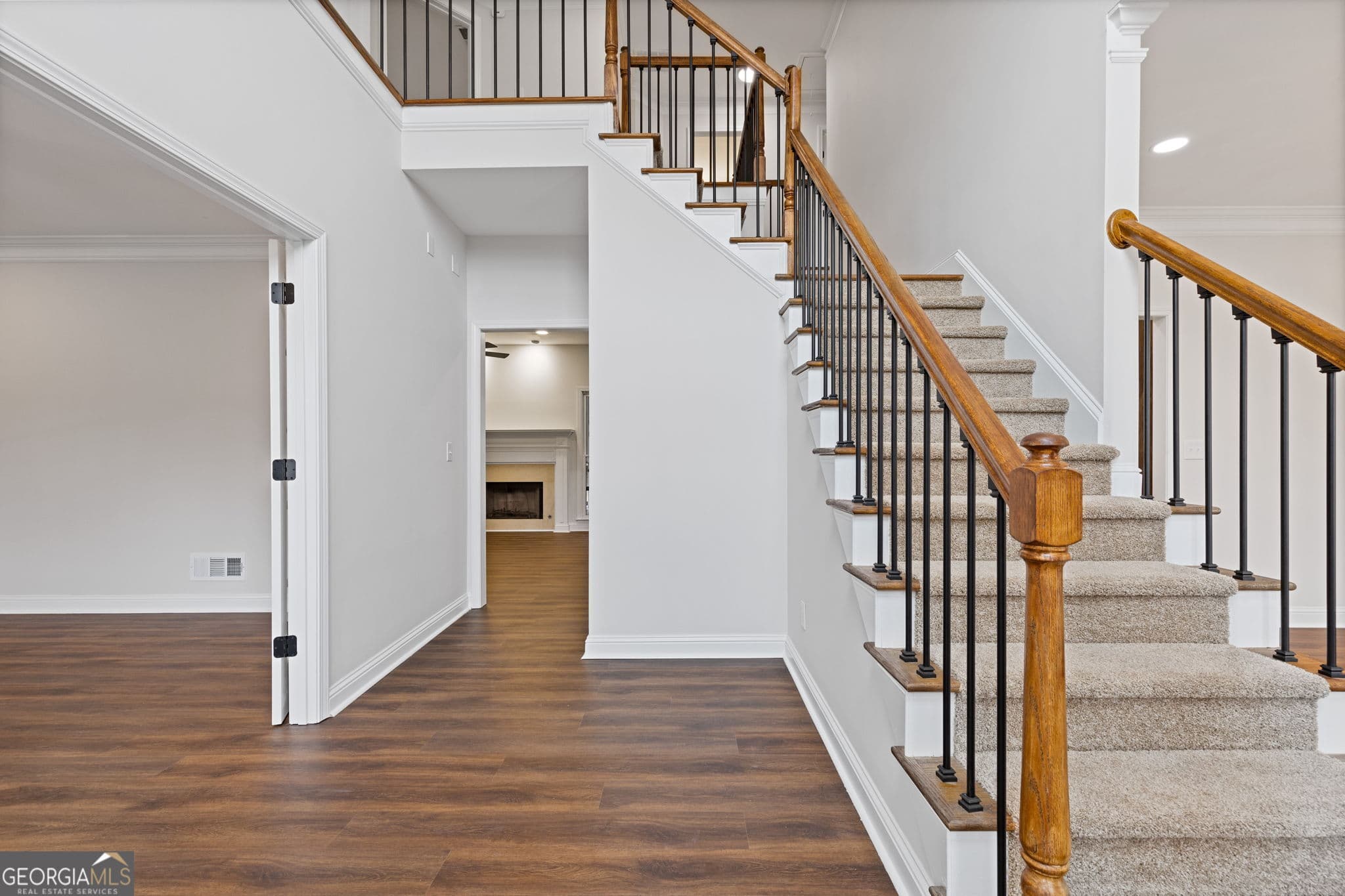 5 bedroom, 2.5 bathroom, 2,983 sq ft single family residence for sale at 2310 Pinehaven Court, Grayson, GA 30017 — photo 4