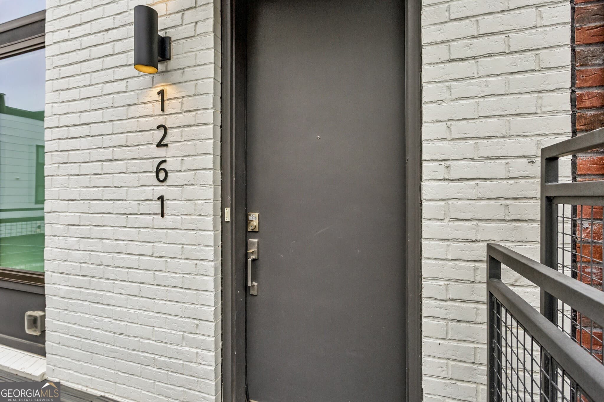 2 bedroom, 2.5 bathroom, 1,962 sq ft townhouse for sale at 1261 Chelsea Circle, Atlanta, GA 30318 — photo 10