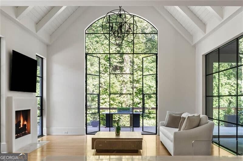 6 bedroom, 7.5 bathroom, 9,178 sq ft single family residence for rent at 4715 Lake Forrest Drive, Atlanta, GA 30342 for $28,500 a month — photo 8