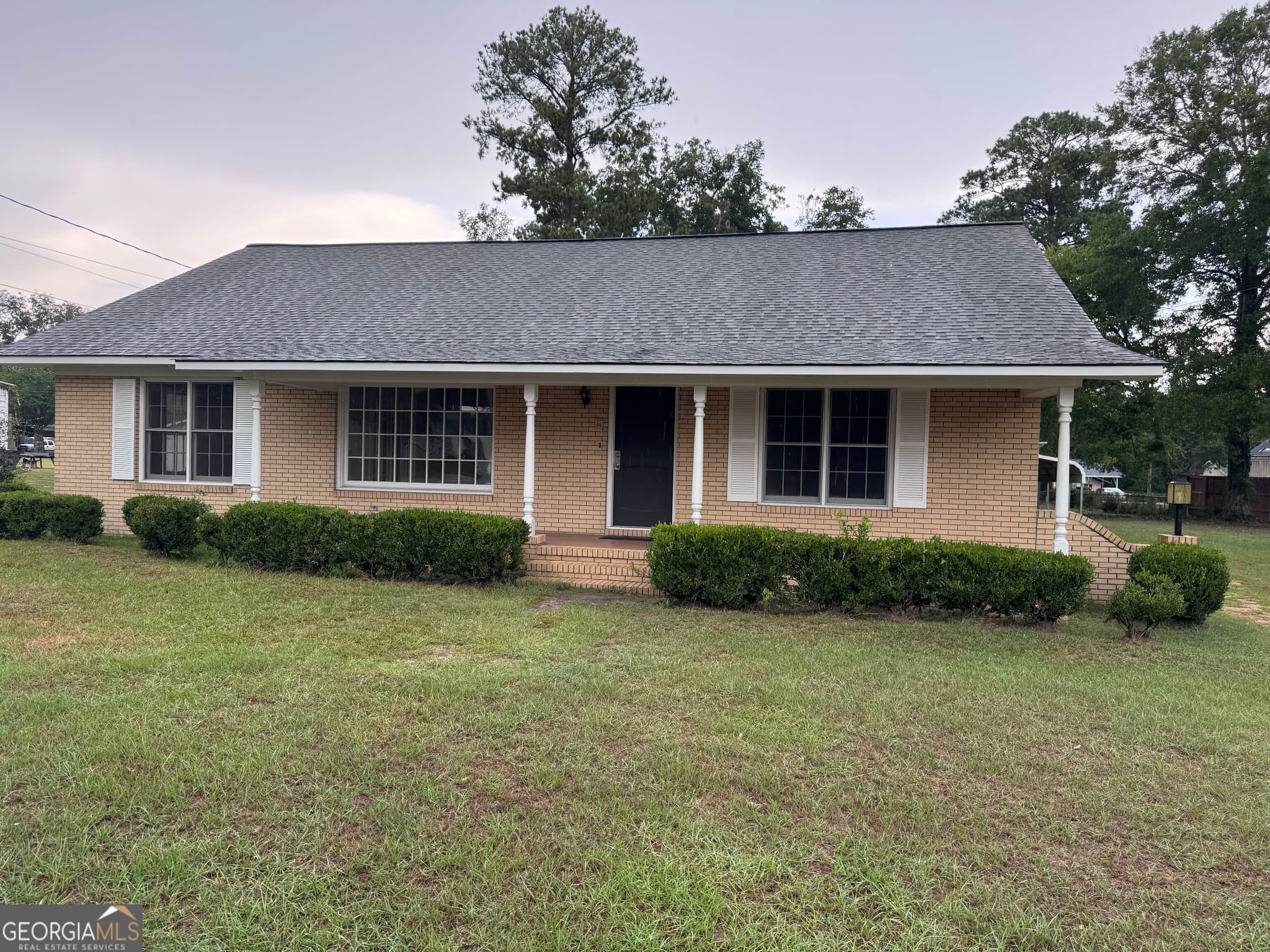 4 bedroom, 2.5 bathroom, 2,914 sq ft single family residence for sale at 2401 W Elm Street, Wrightsville, GA 31096 — photo 7