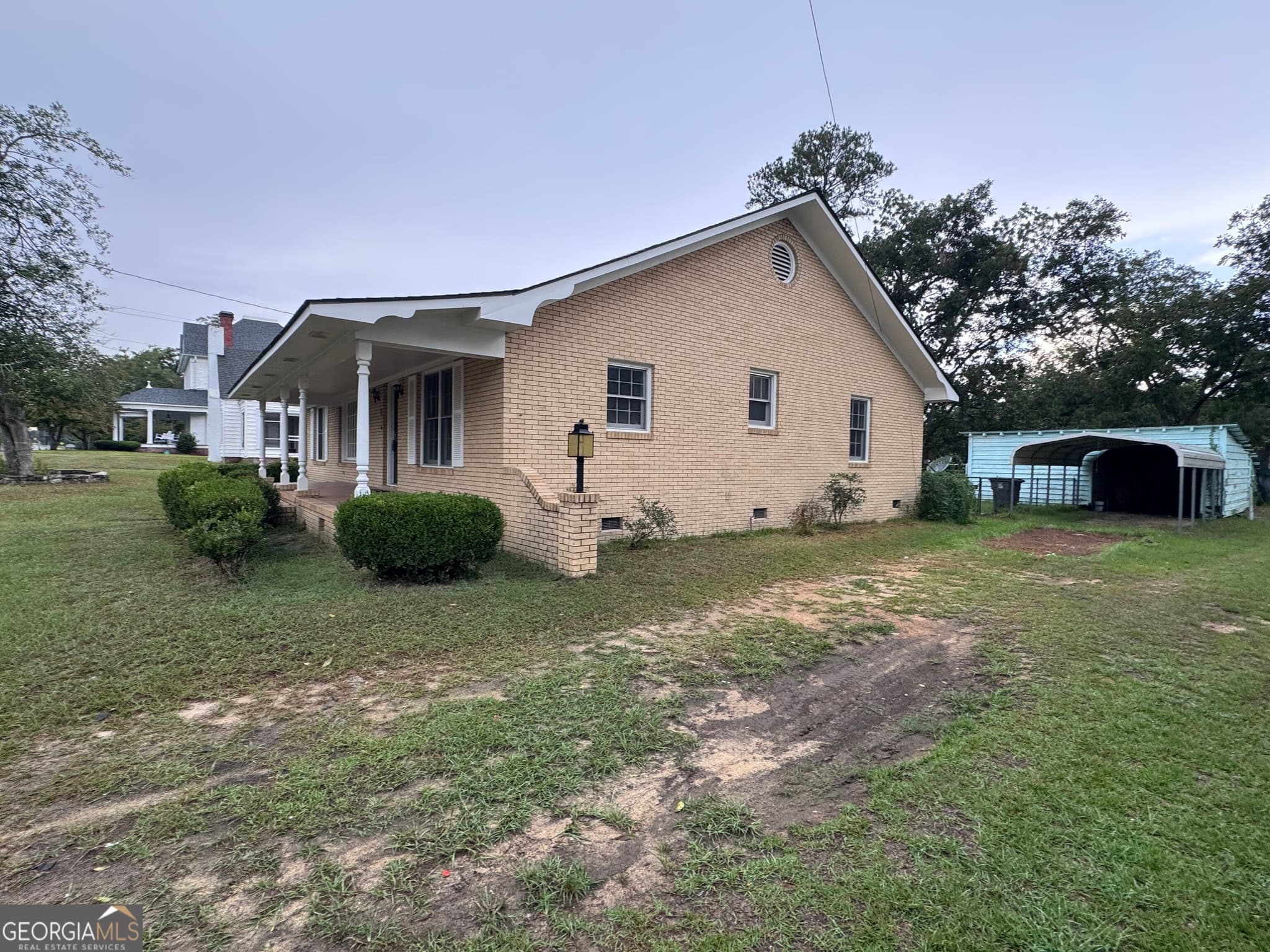 4 bedroom, 2.5 bathroom, 2,914 sq ft single family residence for sale at 2401 W Elm Street, Wrightsville, GA 31096 — photo 5