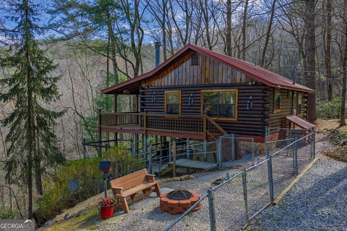 2 bedroom, 1 bathroom, 672 sq ft cabin,single family residence for sale at 216 Pig Trail, Cherry Log, GA 30522 — photo 4