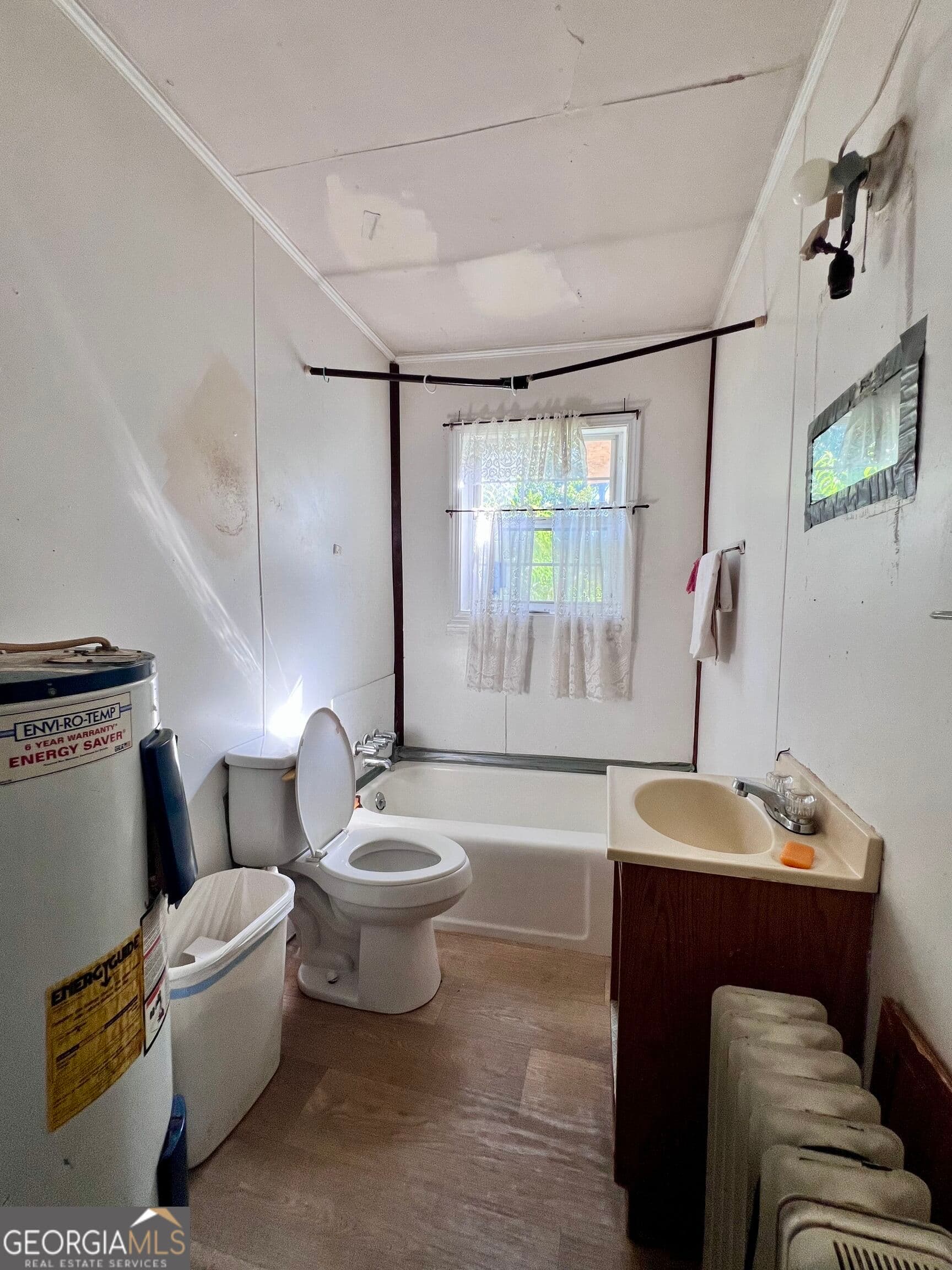3 bedroom, 2 bathroom, 784 sq ft single family residence for sale at 718 Walcott Street, Perry, GA 31069 — photo 8