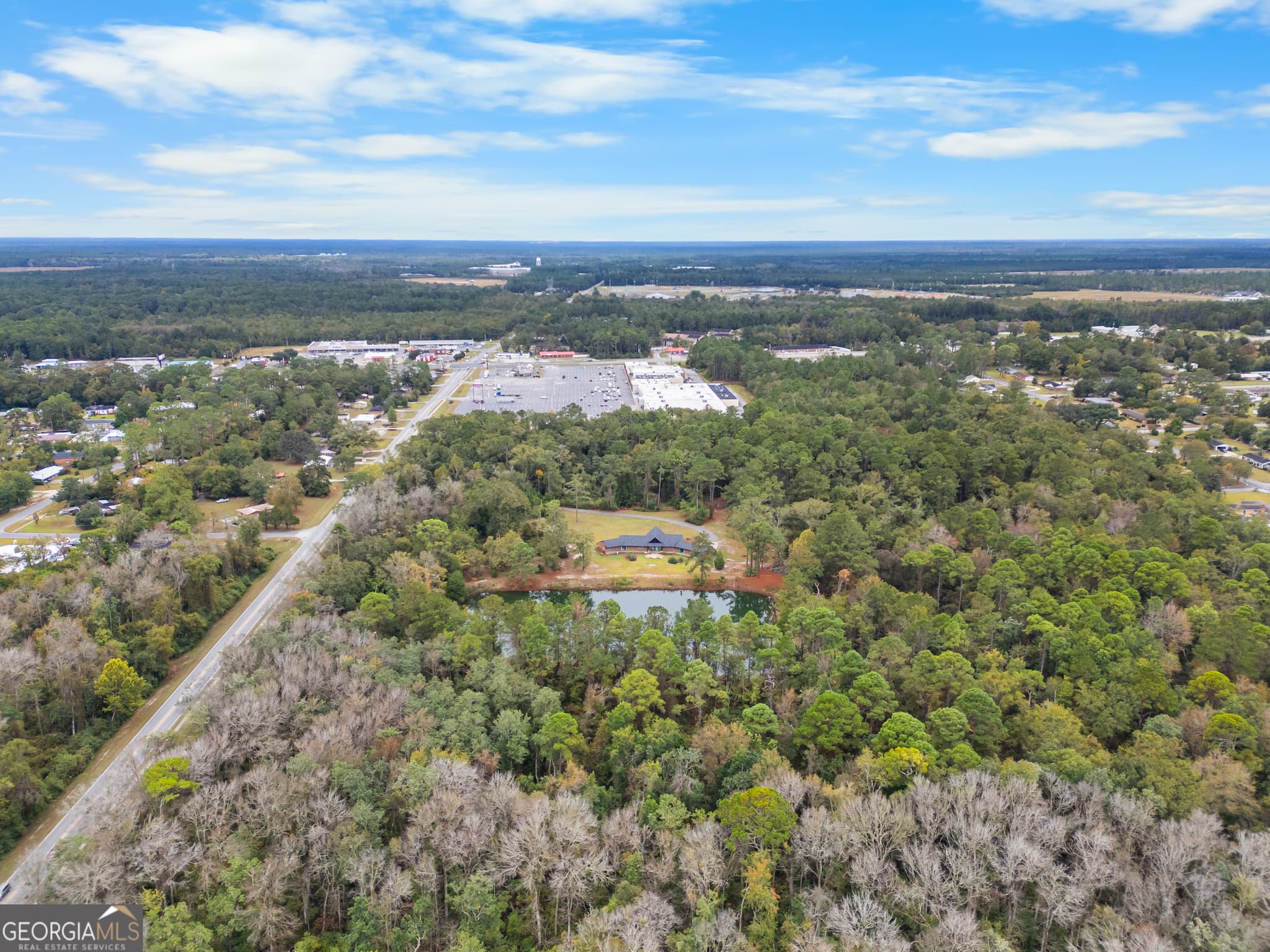 4 bedroom, 3.5 bathroom, 3,521 sq ft single family residence for sale at 100 Morgan Drive, Jesup, GA 31545 — photo 7