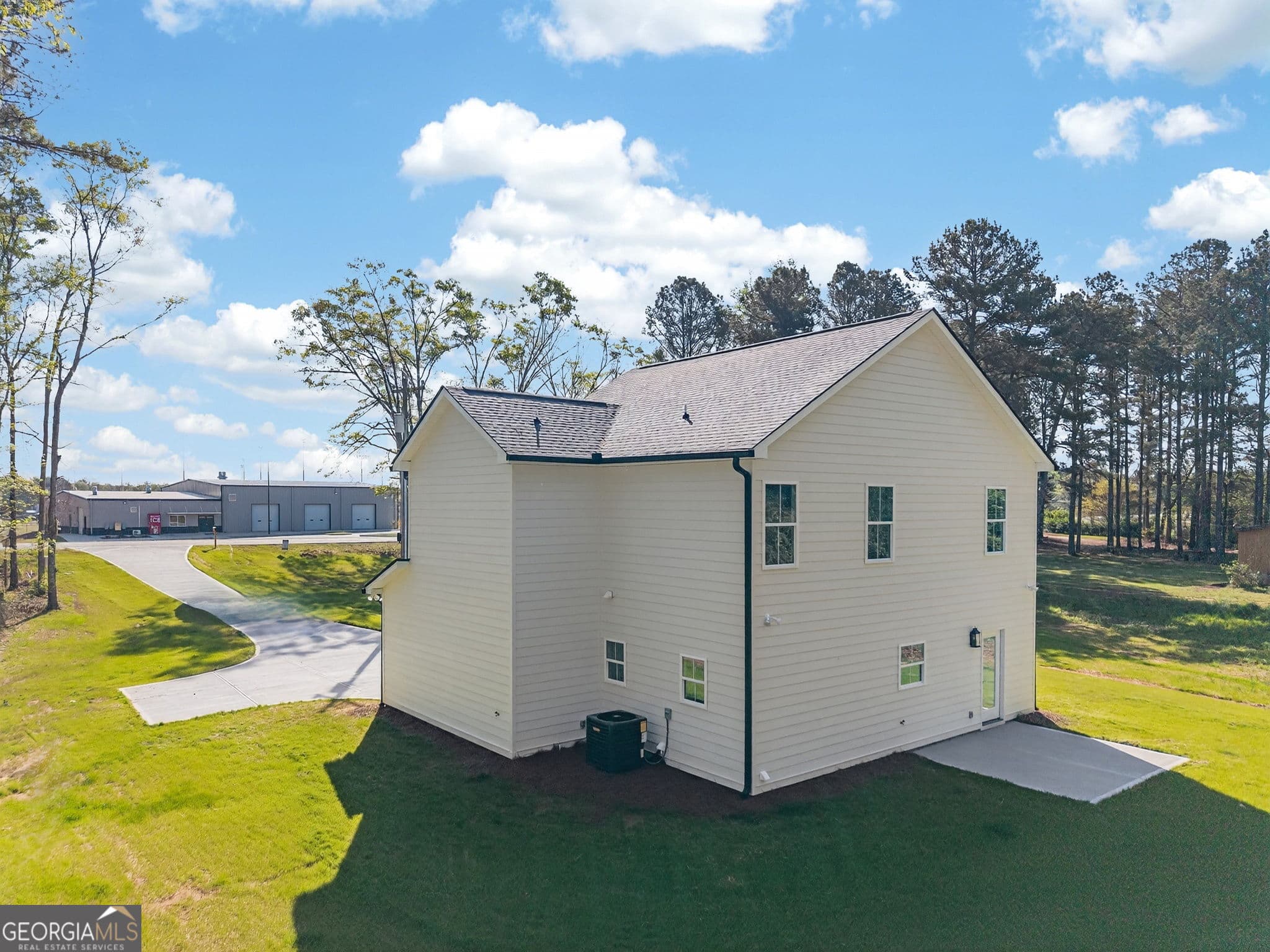 4 bedroom, 2.5 bathroom single family residence for sale at 1229 Chappel Mill Road, Jackson, GA 30233 — photo 9