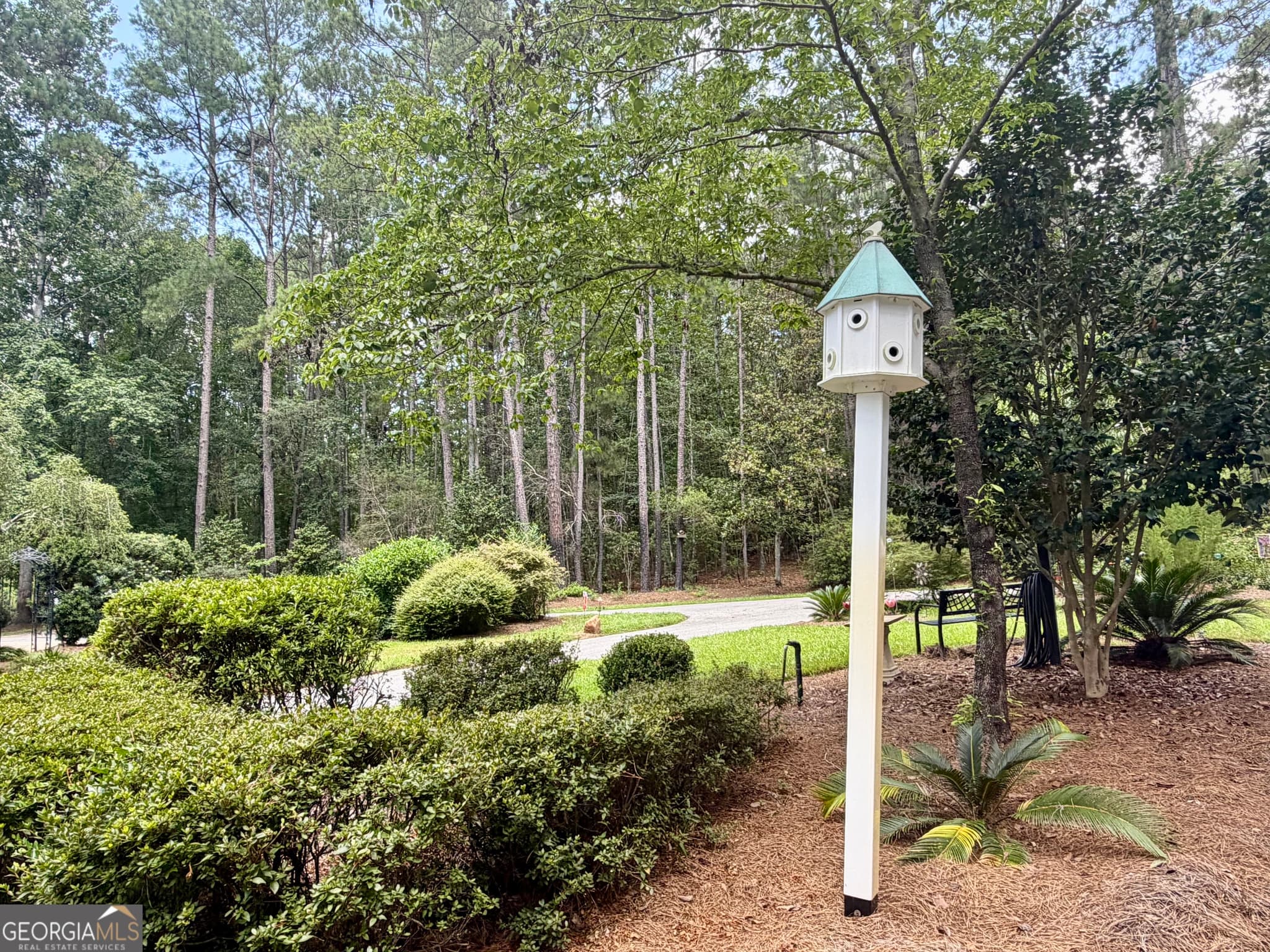 3 bedroom, 3.5 bathroom, 3,411 sq ft single family residence for sale at 265 N Main Street, Reidsville, GA 30453 — photo 4