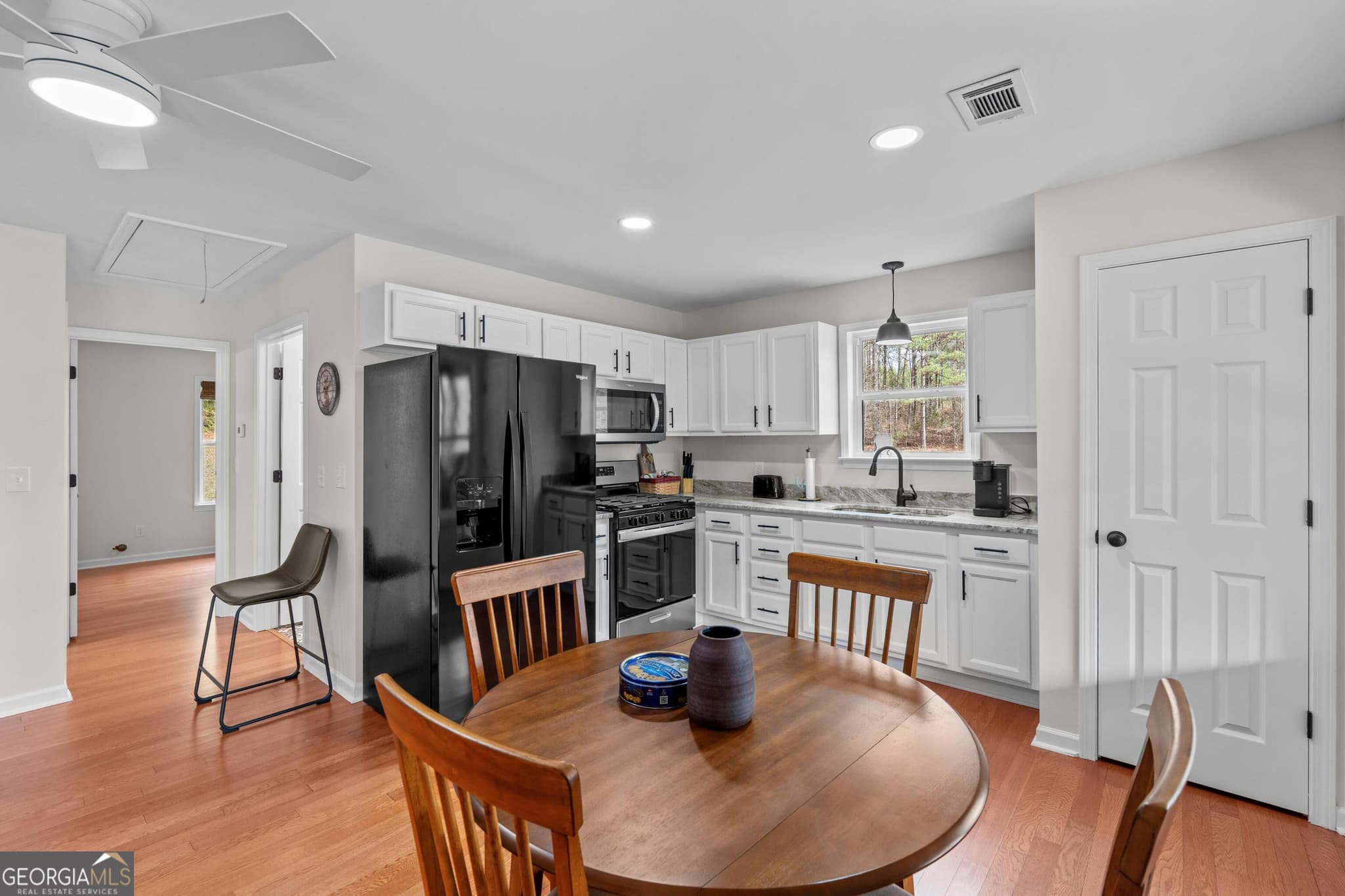 2 bedroom, 1 bathroom, 1,152 sq ft single family residence for sale at 340 Noles Road, Franklin, GA 30217 — photo 9