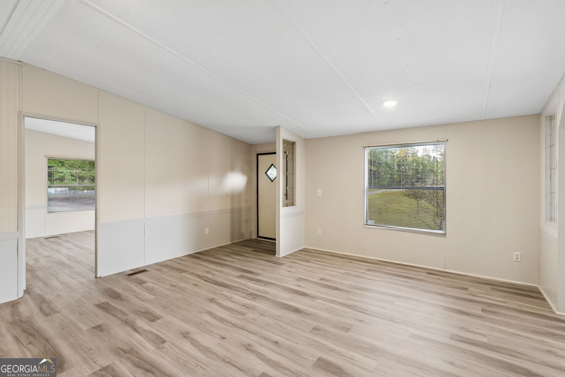 3 bedroom, 2 bathroom manufactured home,single family residence for sale at 1089 Cannon Farm Road, Oxford, GA 30054 — photo 10