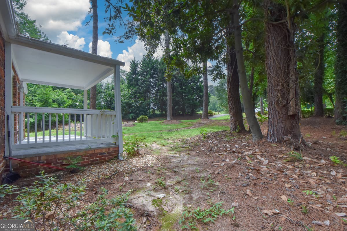 2 bedroom, 1 bathroom, 696 sq ft single family residence for sale at 3274 Fern Drive, Tucker, GA 30084 — photo 5