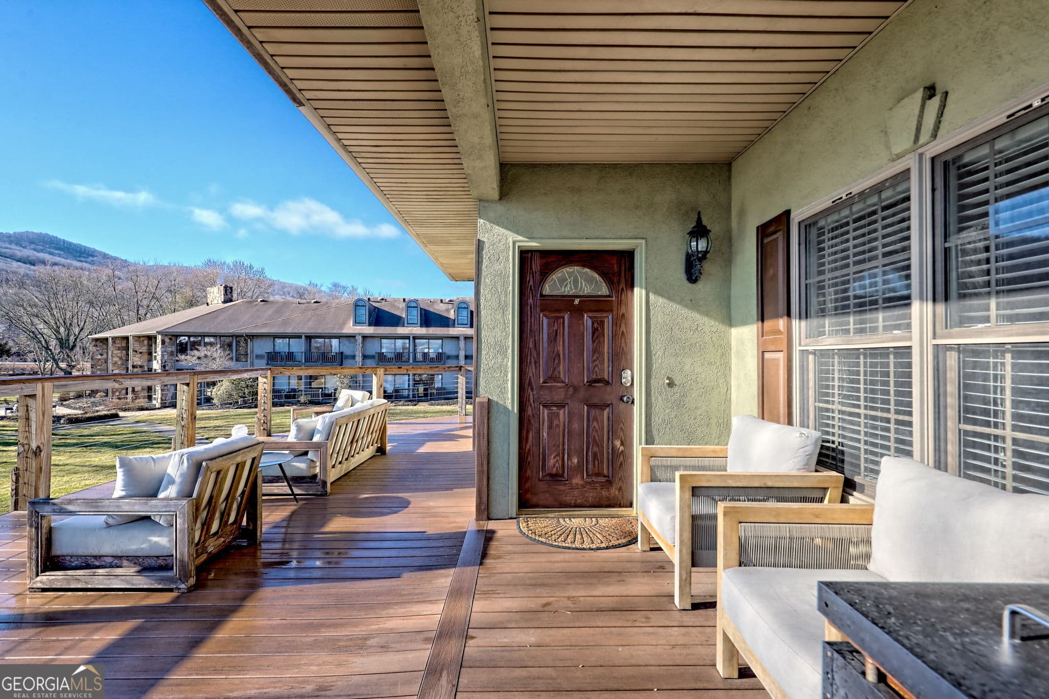 3 bedroom, 2 bathroom condominium for sale at 1688 Lakeview Drive 1D, Young Harris, GA 30582 — photo 7