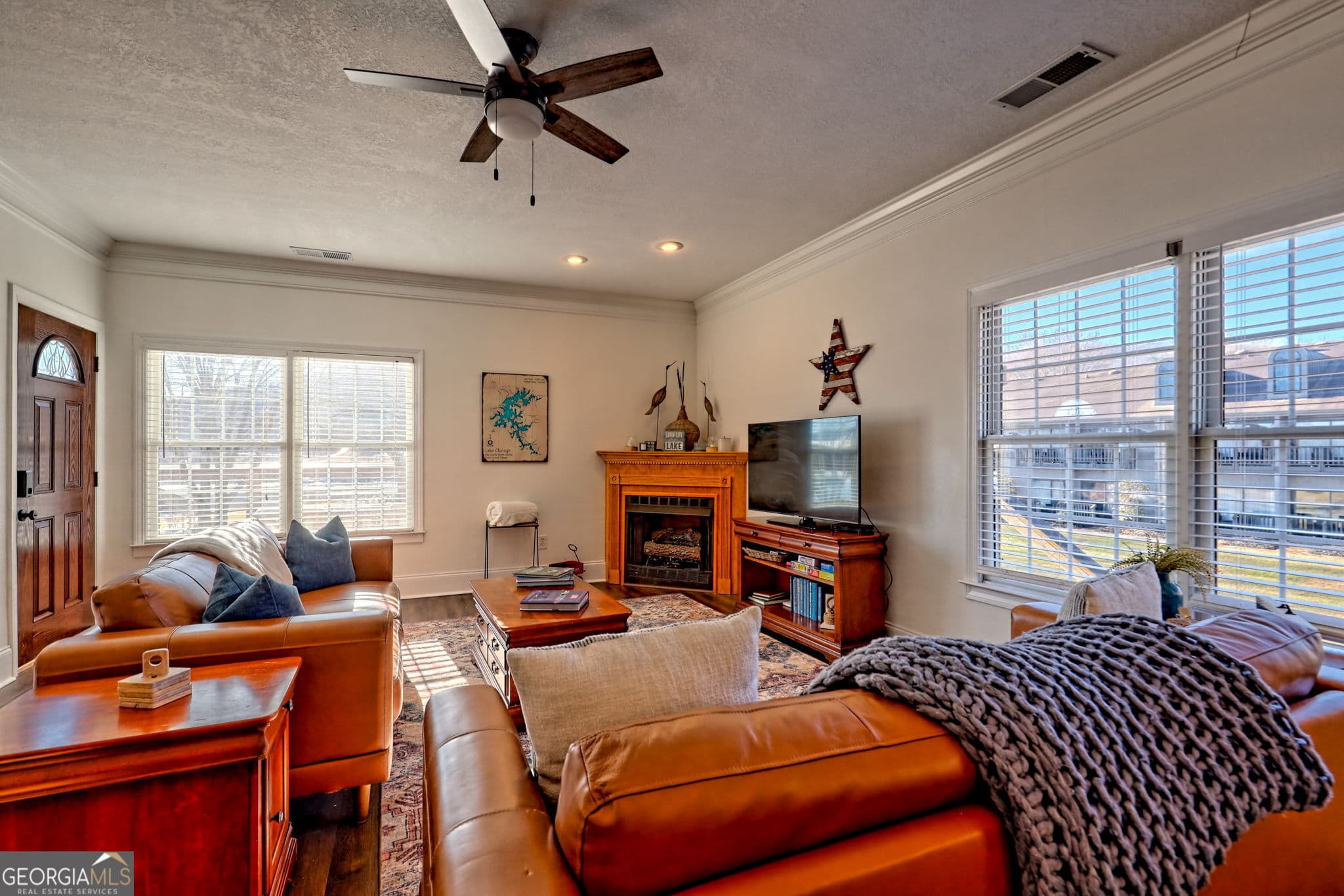 3 bedroom, 2 bathroom condominium for sale at 1688 Lakeview Drive 1D, Young Harris, GA 30582 — photo 10
