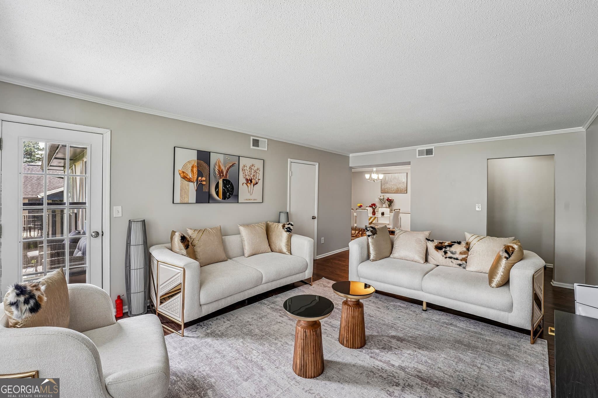 3 bedroom, 2 bathroom, 1,469 sq ft condominium for sale at 6851 Roswell Road, Sandy Springs, GA 30328 — photo 8