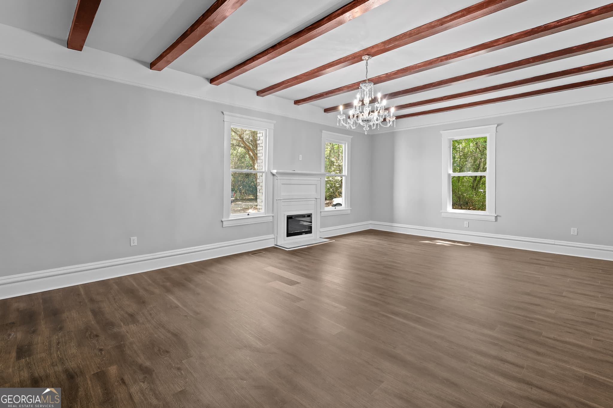 6 bedroom, 3.5 bathroom, 4,428 sq ft single family residence for sale at 674 Dunlevie Road, Allenhurst, GA 31301 — photo 8