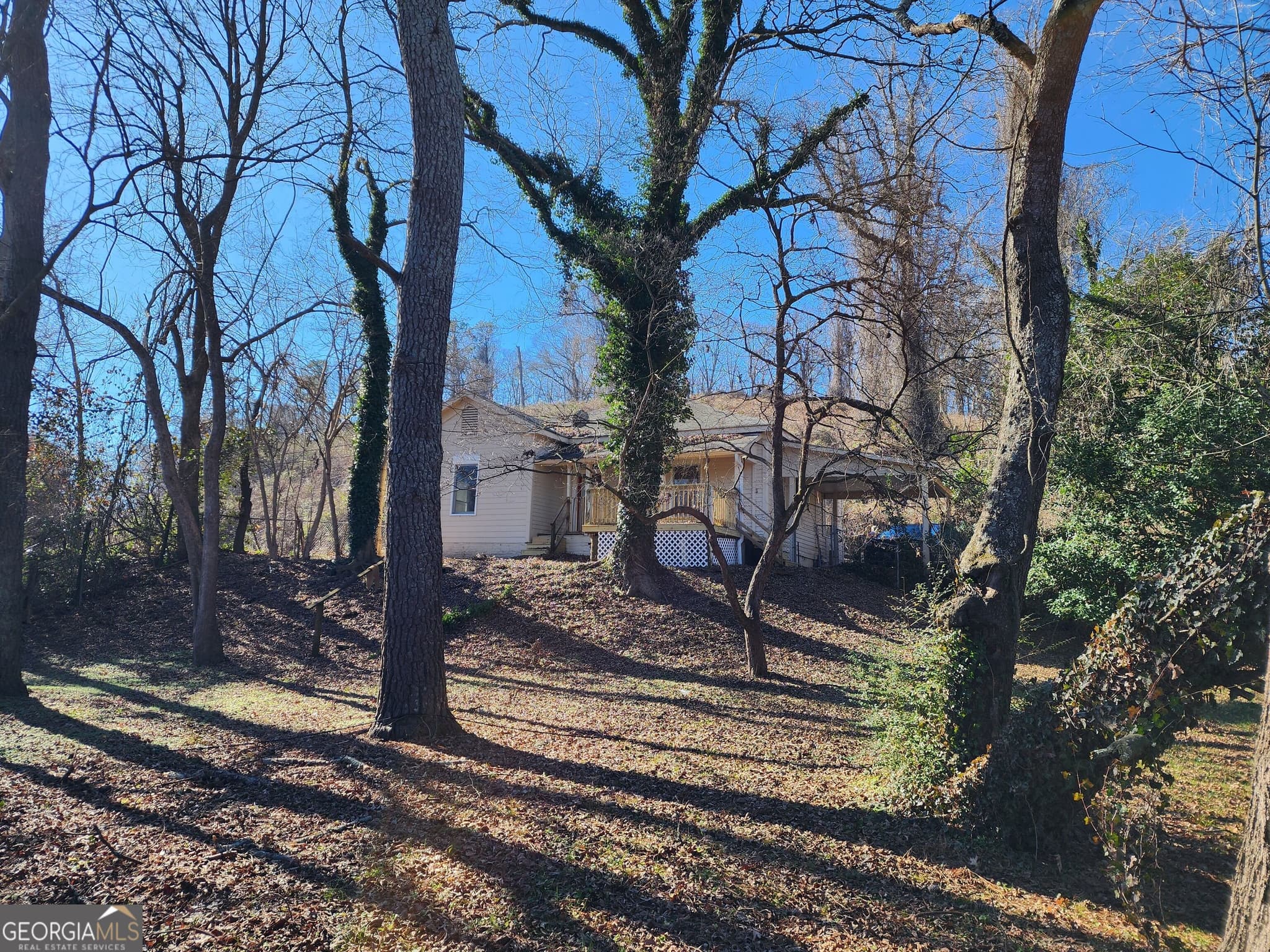 2 bedroom, 1 bathroom, 1,160 sq ft single family residence for sale at 200 Cave Spring Street, Rome, GA 30161 — photo 2