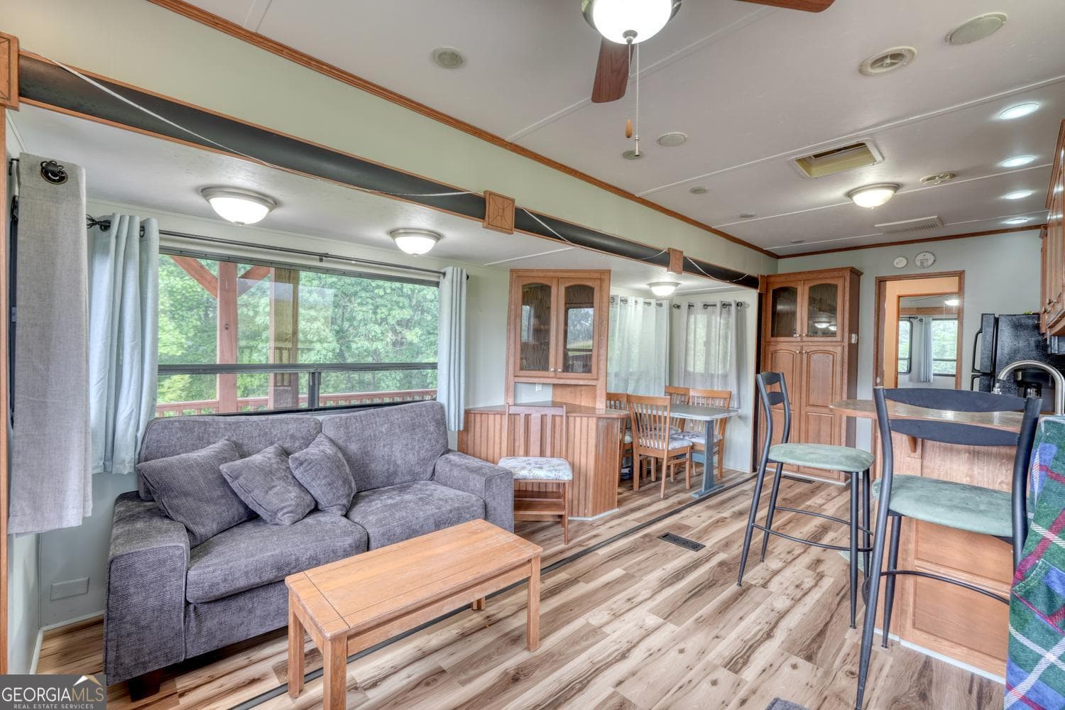 1 bedroom, 1 bathroom, 300 sq ft single family residence for sale at 568 Parks Road, Hiawassee, GA 30546 — photo 5
