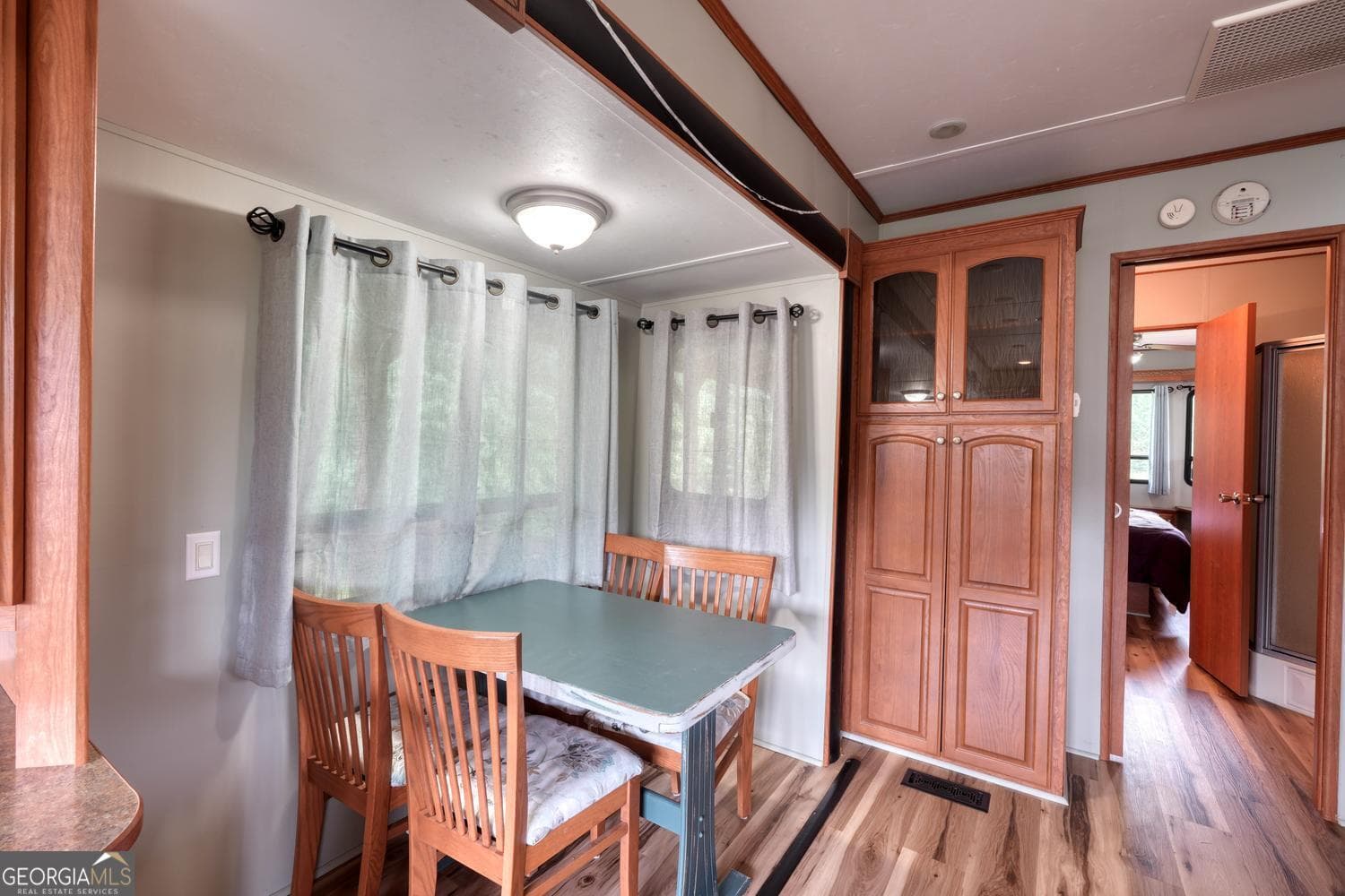 1 bedroom, 1 bathroom, 300 sq ft single family residence for sale at 568 Parks Road, Hiawassee, GA 30546 — photo 10