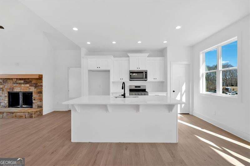 4 bedroom, 3 bathroom, 2,310 sq ft single family residence for sale at 13 Lucas Lane, Rome, GA 30165 — photo 10