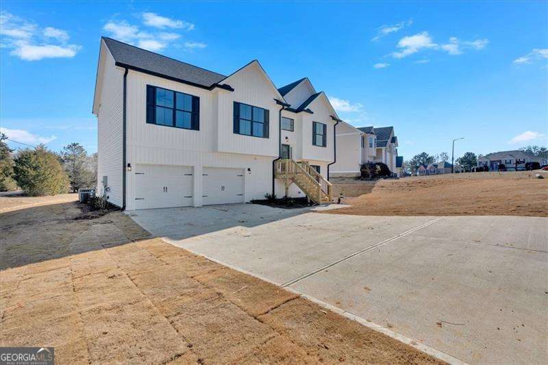4 bedroom, 3 bathroom, 2,310 sq ft single family residence for sale at 13 Lucas Lane, Rome, GA 30165 — photo 4