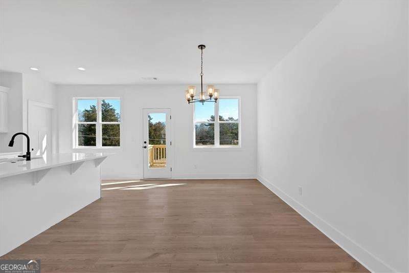 4 bedroom, 3 bathroom, 2,310 sq ft single family residence for sale at 13 Lucas Lane, Rome, GA 30165 — photo 8