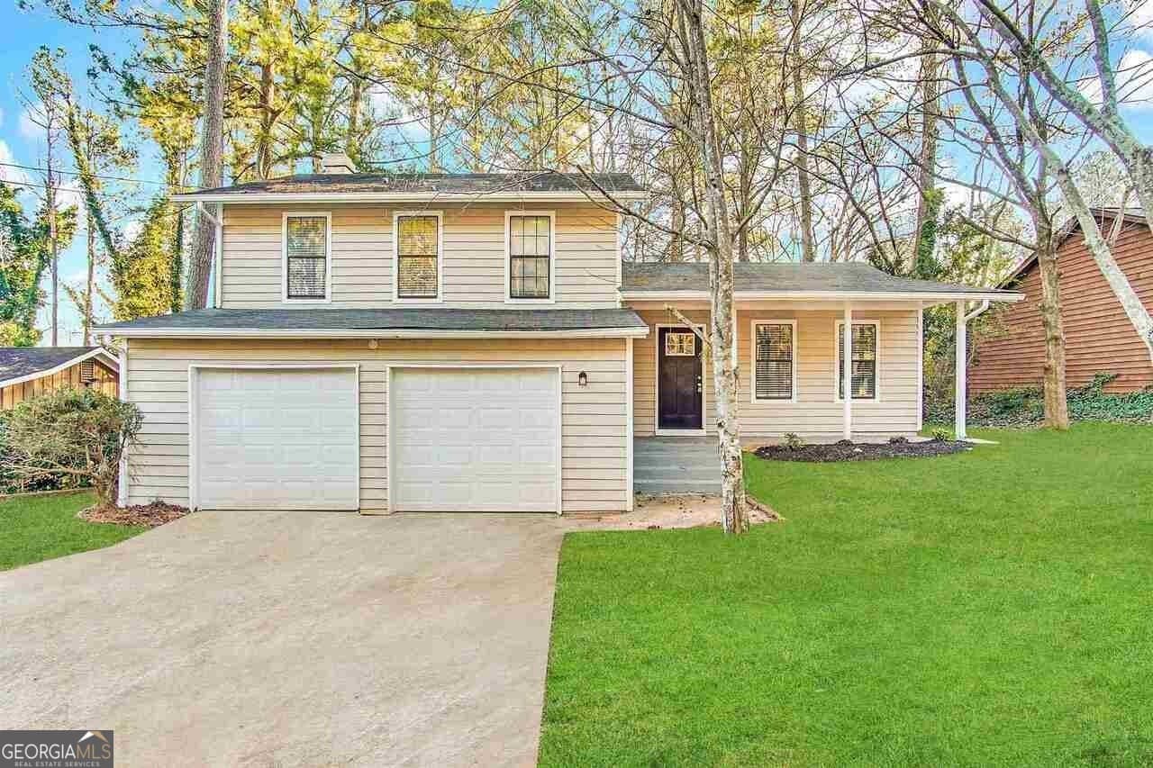 3 bedroom, 2 bathroom, 1,516 sq ft single family residence sold at 3901 W Wood Path, Stone Mountain, GA 30083