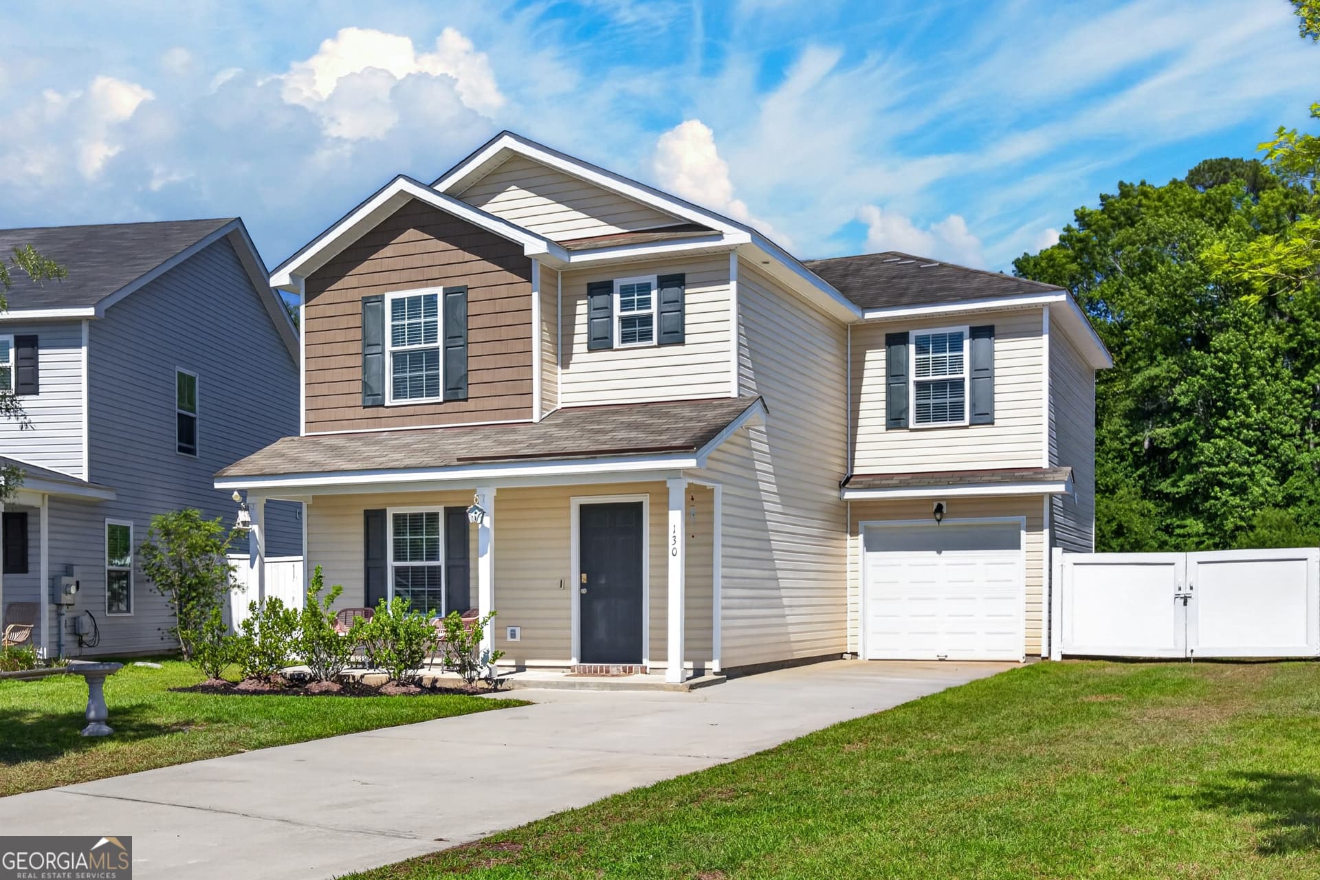 4 bedroom, 2.5 bathroom single family residence sold at 130 Ristona Drive, Savannah, GA 31419