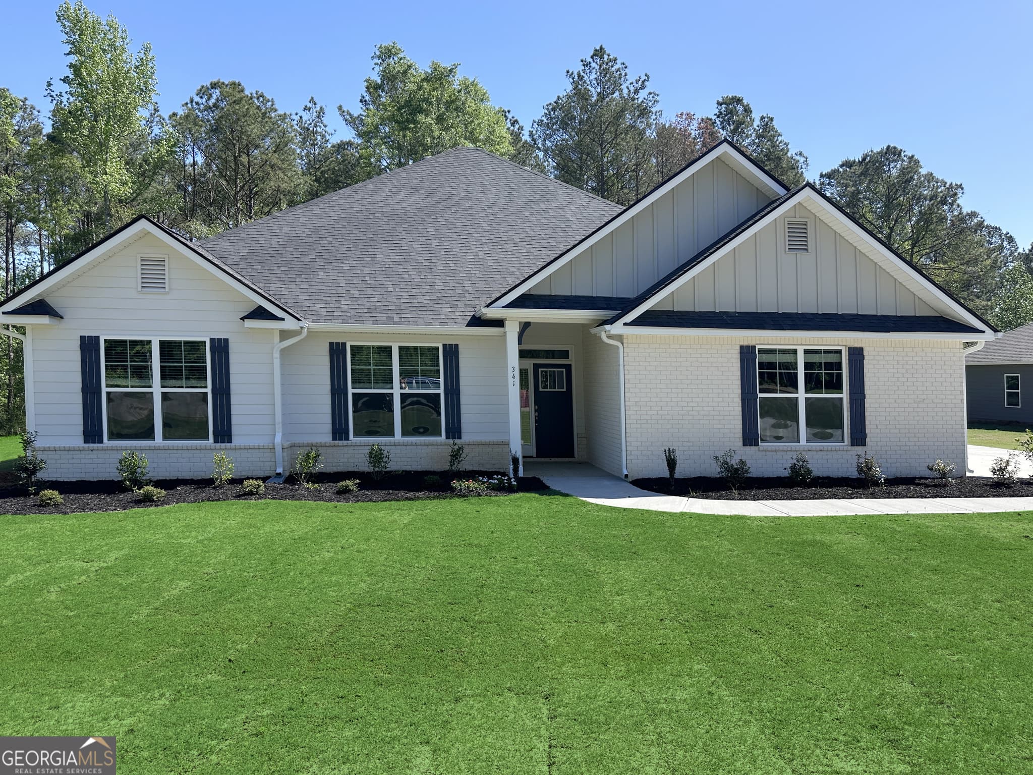 4 bedroom, 2.5 bathroom, 2,505 sq ft single family residence sold at 341 Stockton Circle LOT 23, Macon, GA 31216
