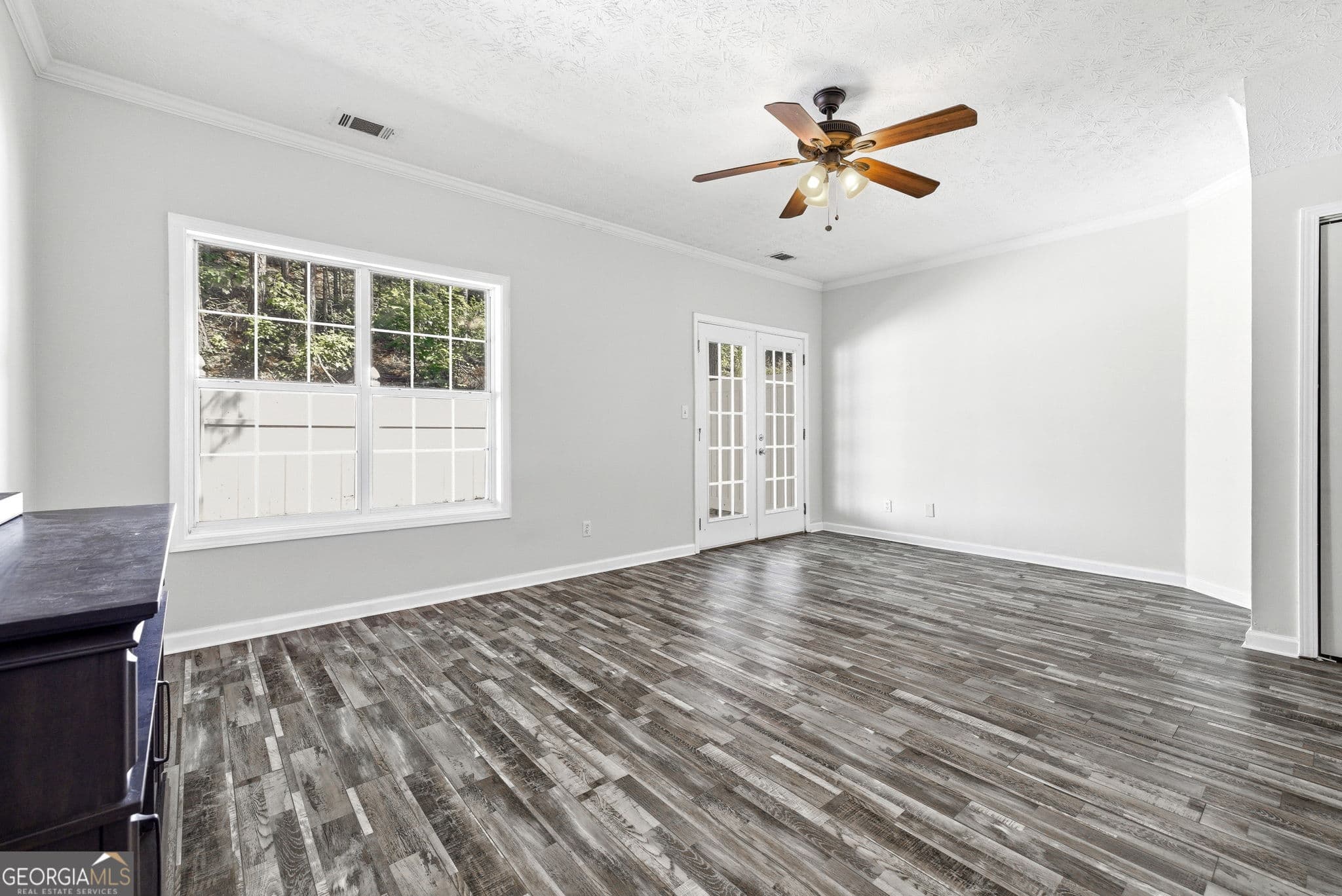 2 bedroom, 2.5 bathroom, 1,253 sq ft townhouse for sale at 4350 Cypress Court, Cumming, GA 30040 — photo 7