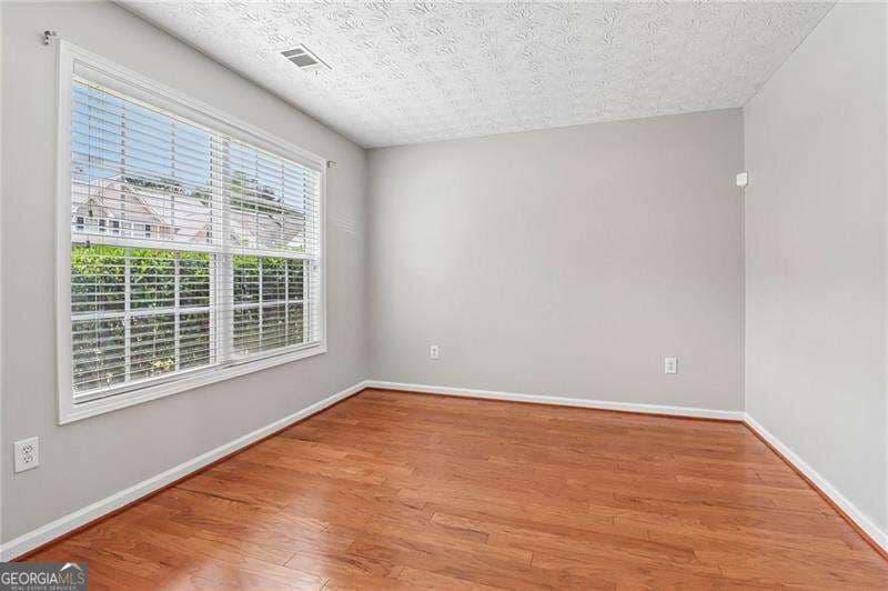 5 bedroom, 3 bathroom single family residence for sale at 2773 Saddle Horn Place, Snellville, GA 30039 — photo 4