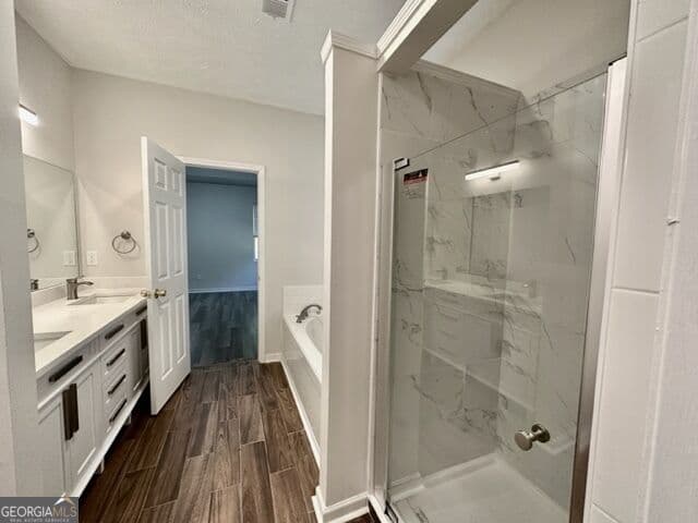 4 bedroom, 2.5 bathroom, 2,869 sq ft single family residence for rent at 8295 Eastshore Drive, Union City, GA 30291 for $2,295 a month — photo 6