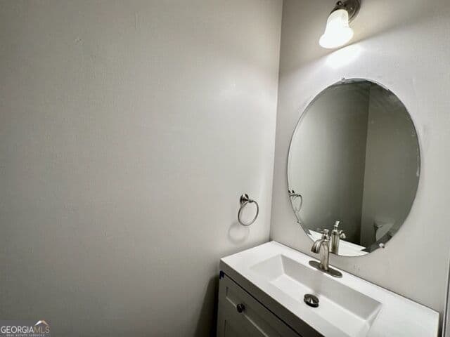 4 bedroom, 2.5 bathroom, 2,869 sq ft single family residence for rent at 8295 Eastshore Drive, Union City, GA 30291 for $2,295 a month — photo 9