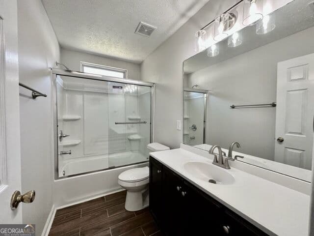 4 bedroom, 2.5 bathroom, 2,869 sq ft single family residence for rent at 8295 Eastshore Drive, Union City, GA 30291 for $2,295 a month — photo 8