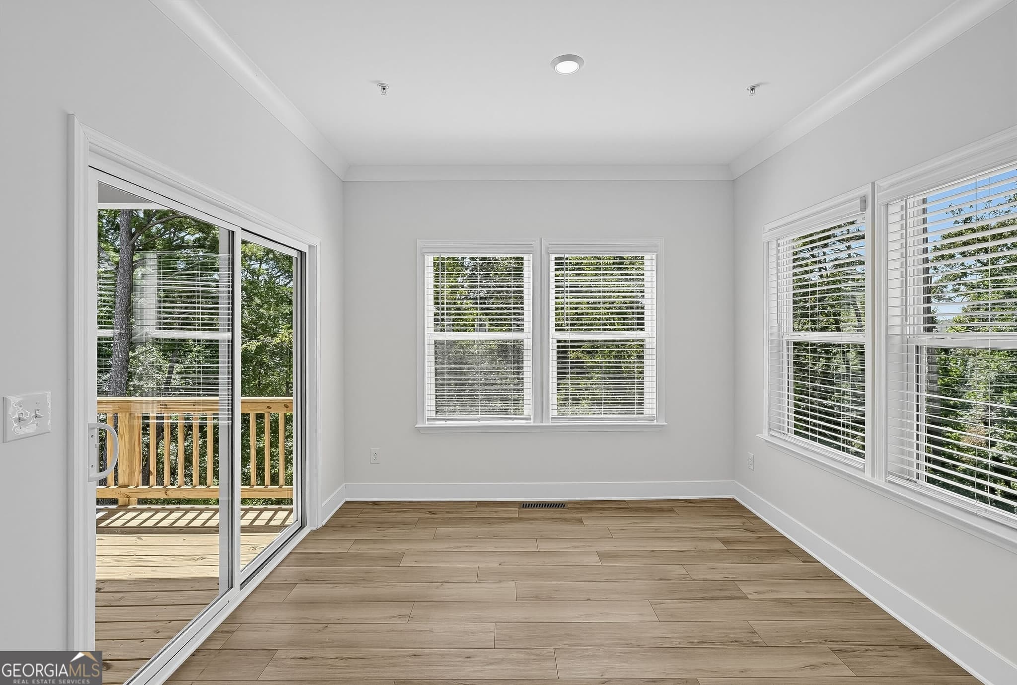 4 bedroom, 3.5 bathroom, 2,476 sq ft single family residence for sale at 476 Brodie Drive 66, Woodstock, GA 30188 — photo 10