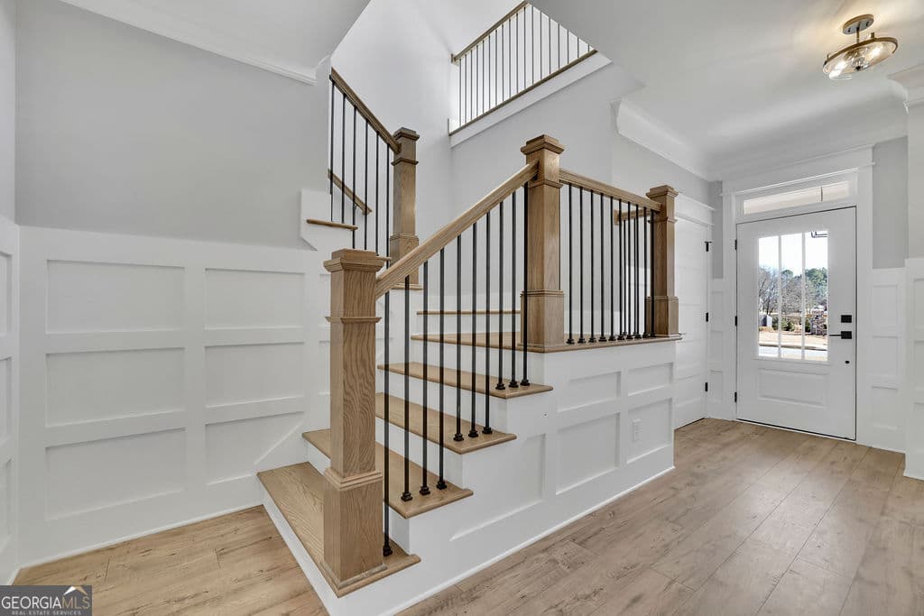 4 bedroom, 3 bathroom, 2,401 sq ft single family residence for sale at 101 Alaina Road, Canton, GA 30115 — photo 4