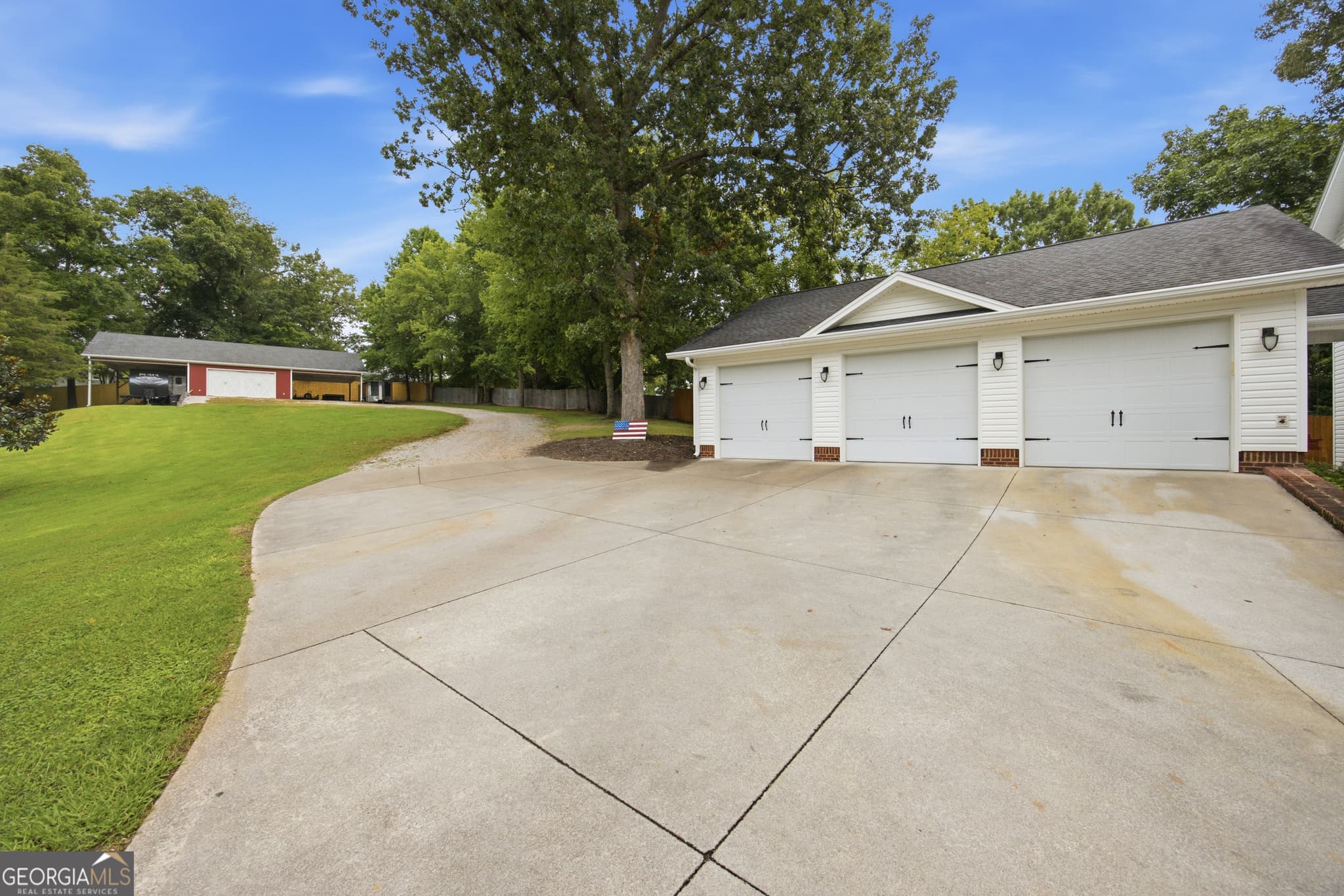 4 bedroom, 2.5 bathroom, 2,900 sq ft single family residence for sale at 1400 Poplar Springs Road, Ringgold, GA 30736 — photo 6