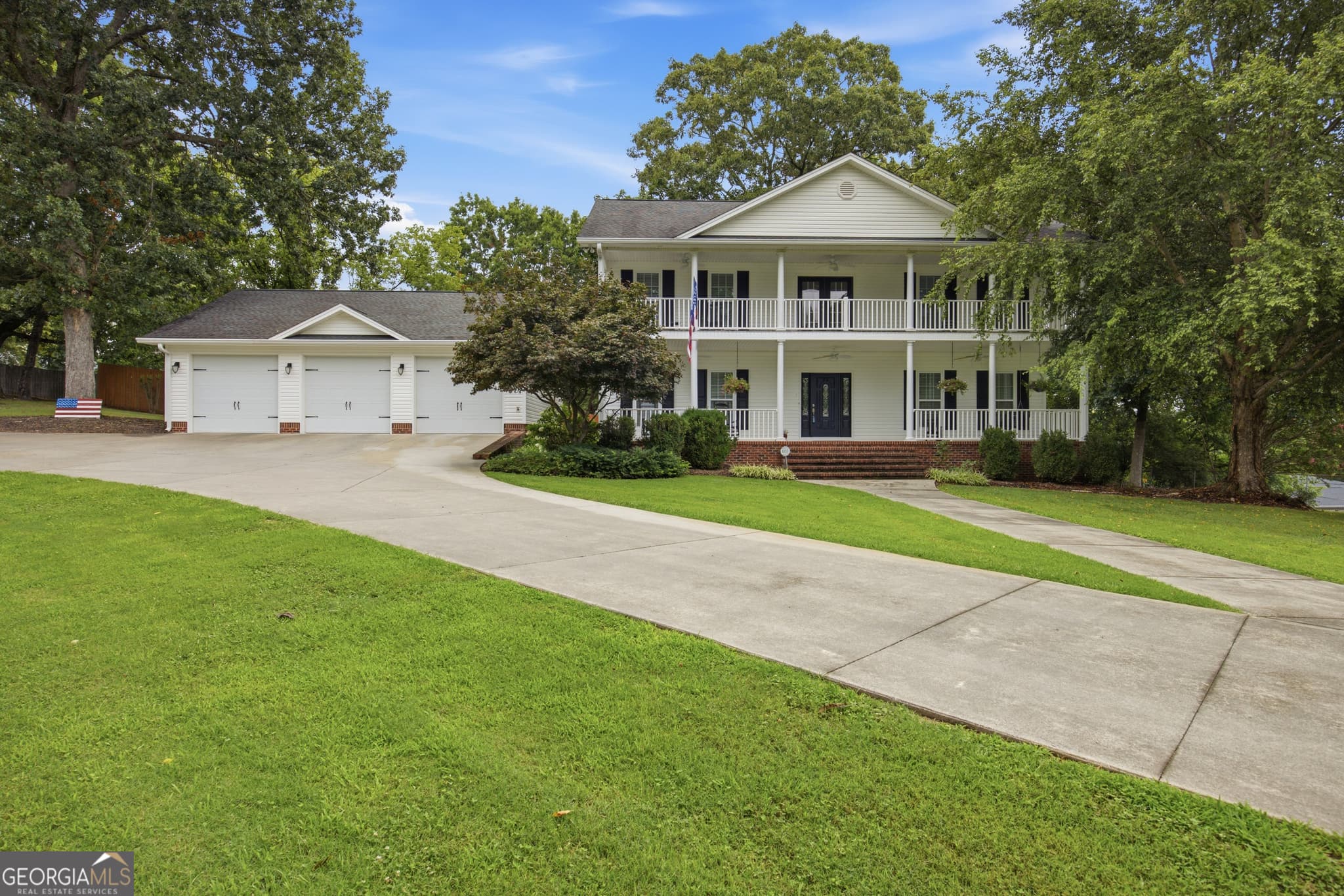 4 bedroom, 2.5 bathroom, 2,900 sq ft single family residence for sale at 1400 Poplar Springs Road, Ringgold, GA 30736 — photo 1 of 47