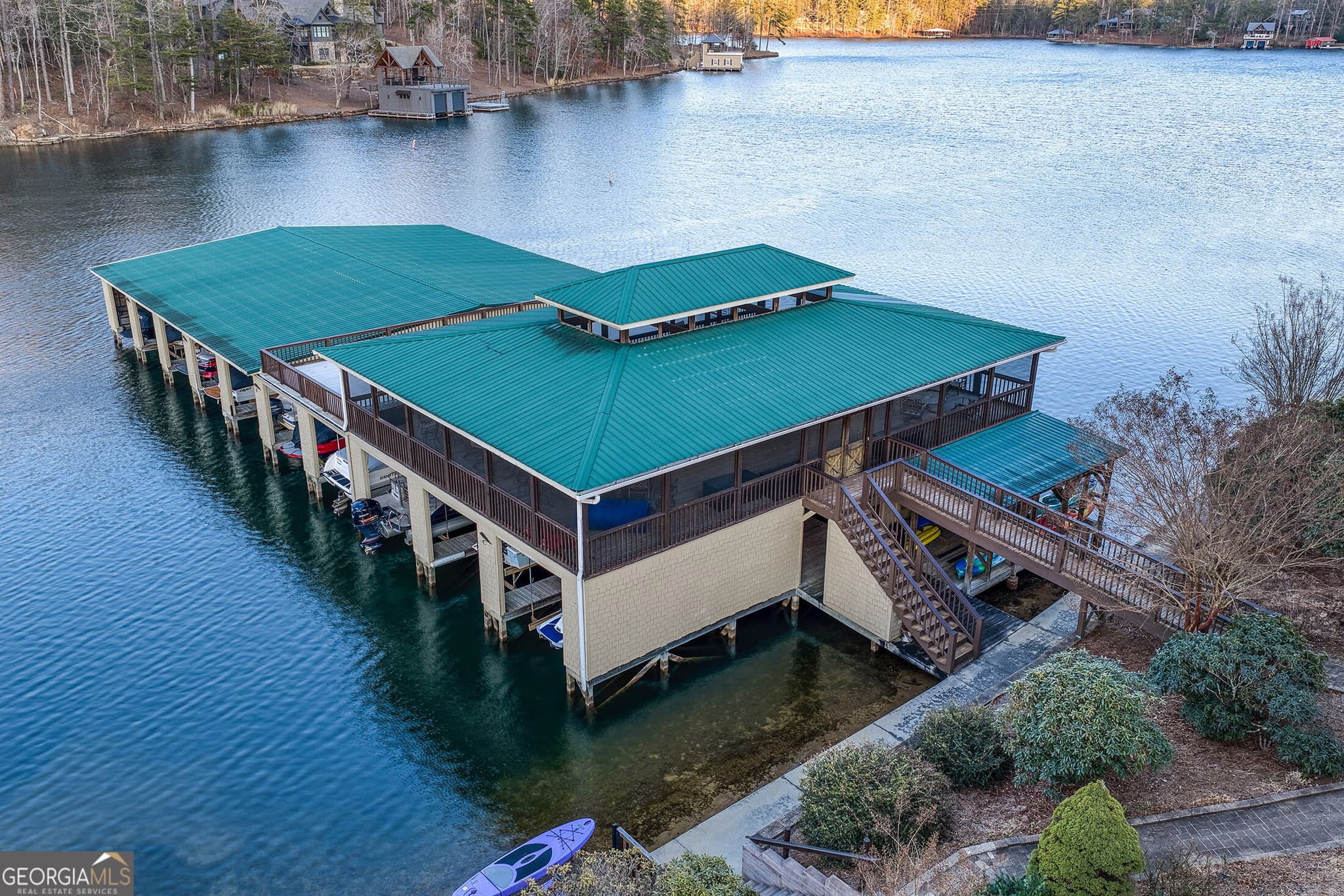 5 bedroom, 4.5 bathroom, 3,249 sq ft single family residence for sale at 43 Seasons View Court, Clarkesville, GA 30523 — photo 7