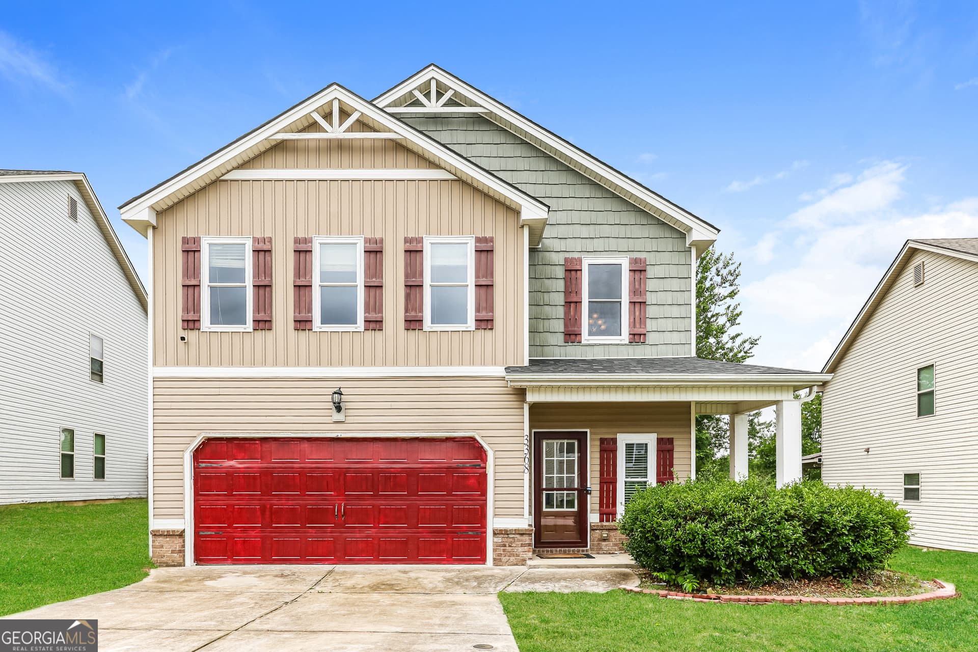 5 bedroom, 3 bathroom, 2,740 sq ft single family residence sold at 3368 Grove Landing Circle, Grovetown, GA 30813