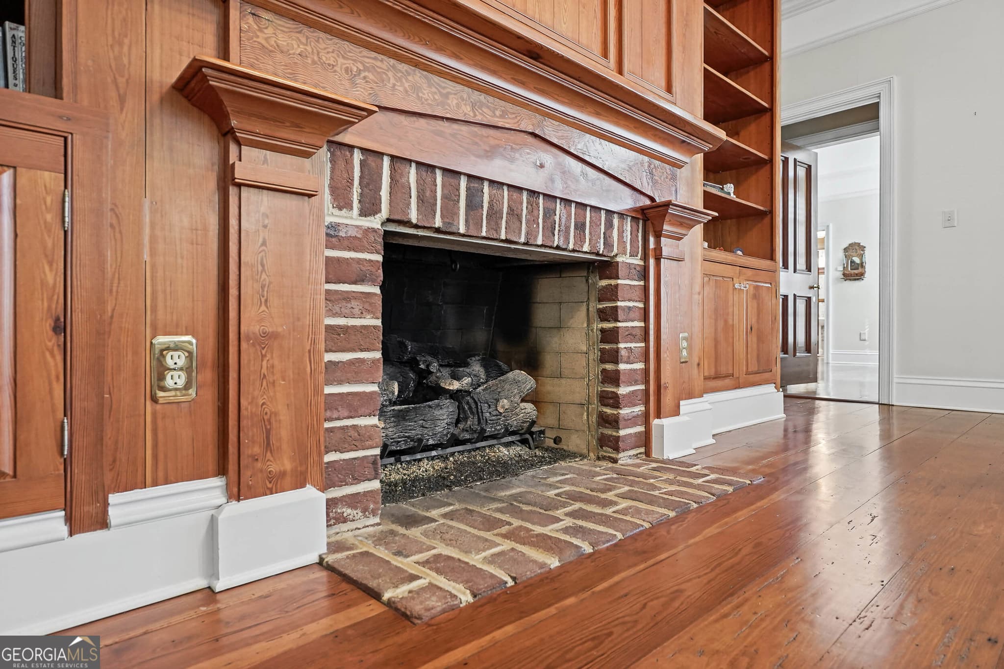 3 bedroom, 2.5 bathroom, 3,270 sq ft single family residence for sale at 2300 Golf Course Drive, Albany, GA 31721 — photo 10