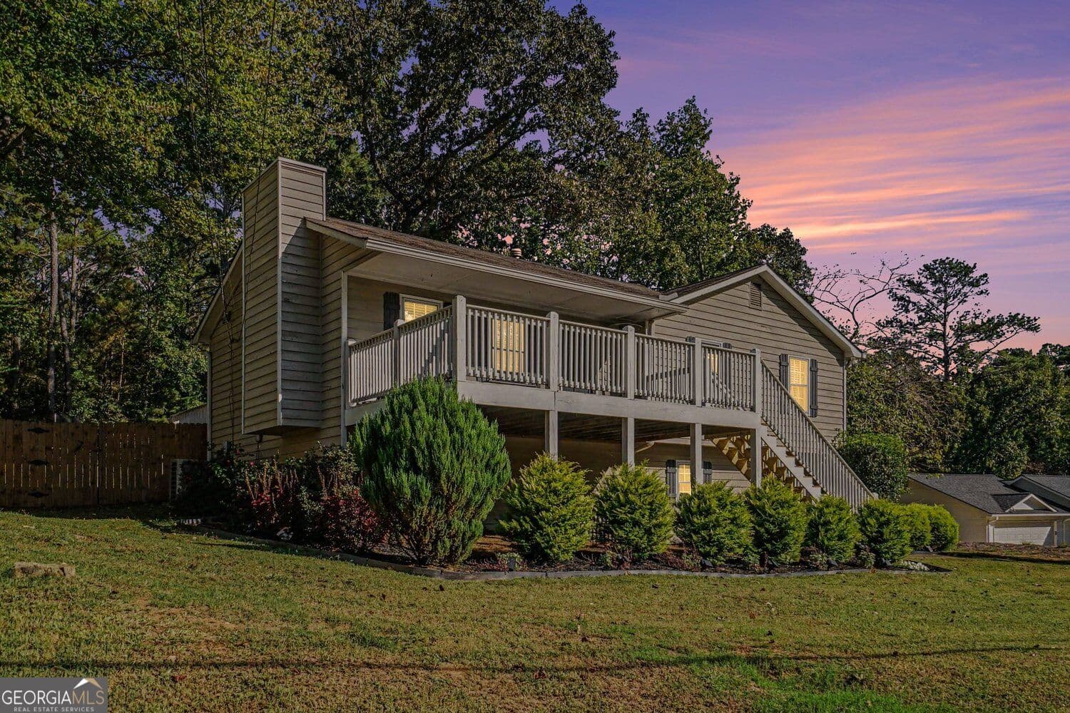 3 bedroom, 2 bathroom, 2,256 sq ft single family residence for sale at 445 Holly Lane, Canton, GA 30115 — photo 7