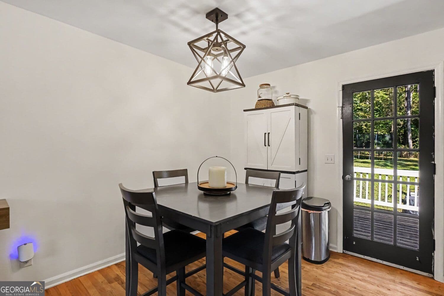 3 bedroom, 2 bathroom, 2,256 sq ft single family residence for sale at 445 Holly Lane, Canton, GA 30115 — photo 10