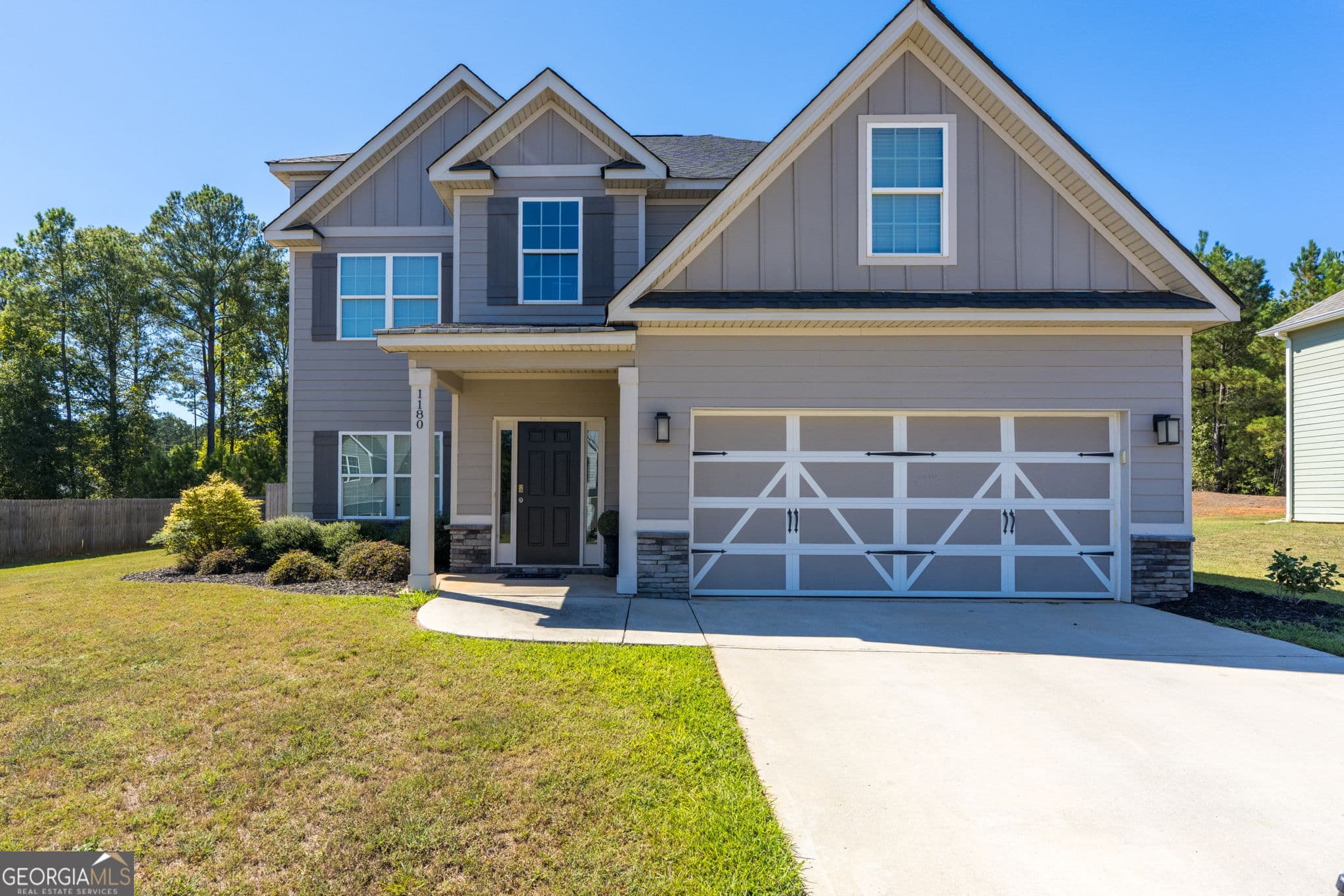 4 bedroom, 2.5 bathroom, 2,347 sq ft single family residence for sale at 1180 Victorian Boulevard, Forsyth, GA 31029