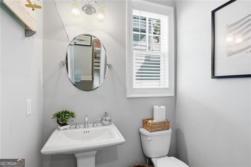 4 bedroom, 3.5 bathroom, 3,196 sq ft single family residence for sale at 227 Haverstock Court, Marietta, GA 30060 — photo 9
