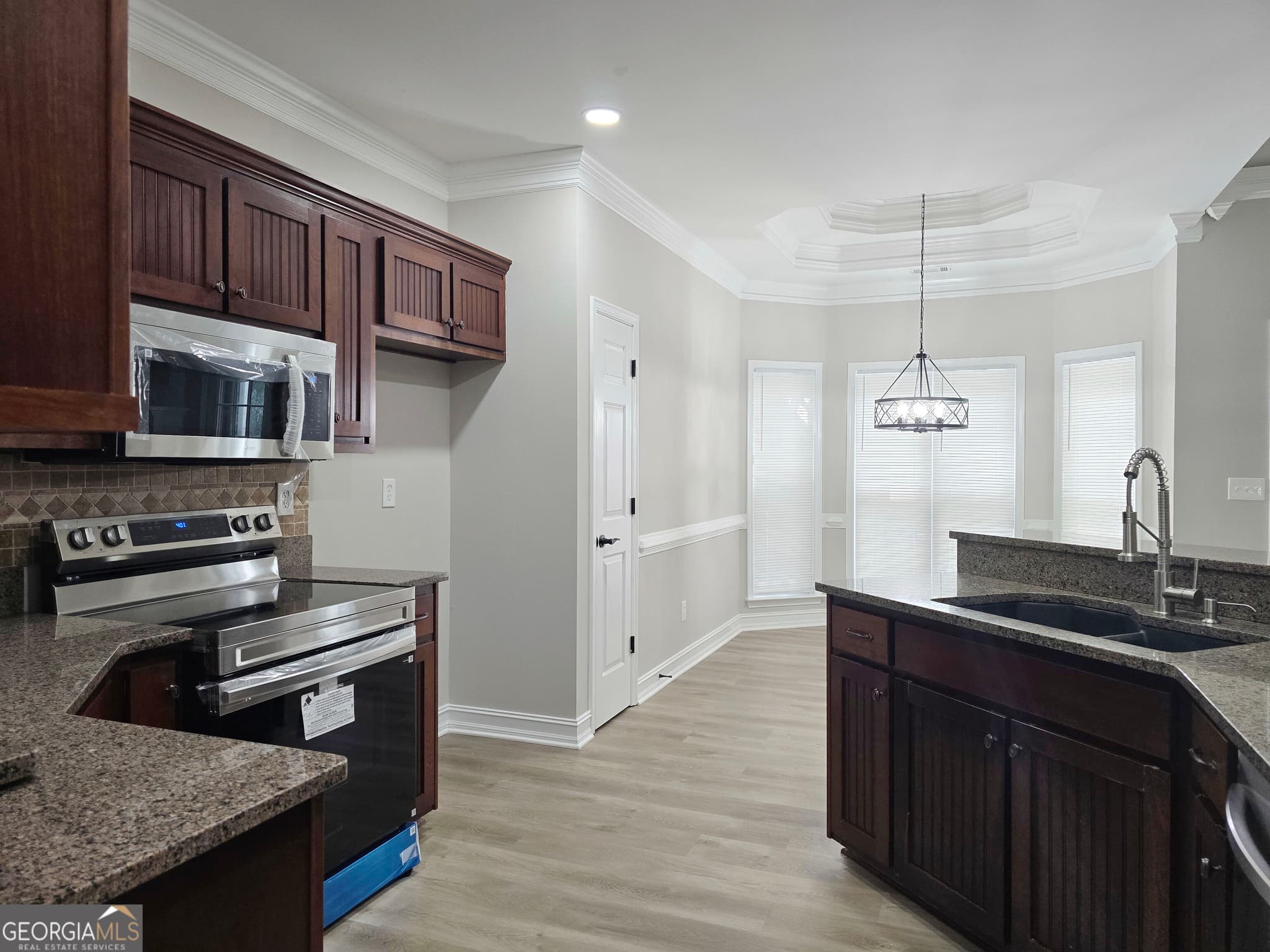 5 bedroom, 3 bathroom, 2,482 sq ft single family residence for sale at 55 Carriage Park Court, Oxford, GA 30054 — photo 8