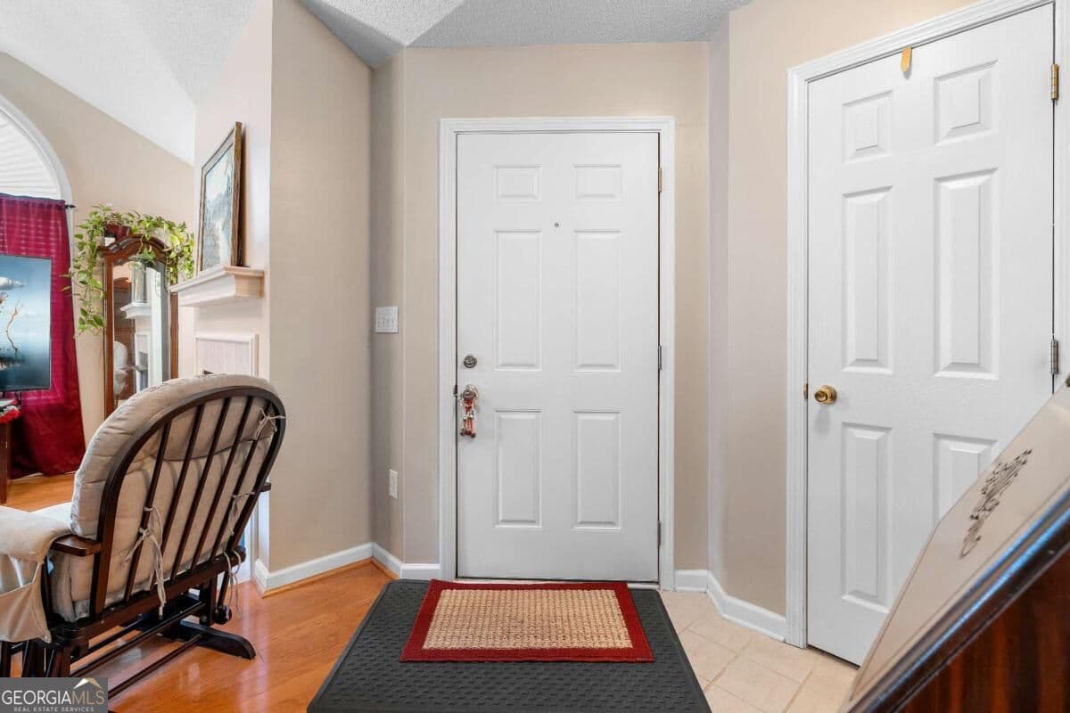 2 bedroom, 2 bathroom, 1,211 sq ft condominium for sale at 1841 Kolb Farm Circle, Marietta, GA 30008 — photo 7